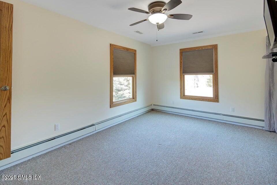 240 Pemberwick Road, 2