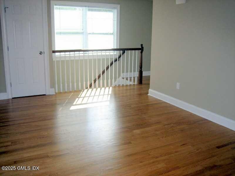 16 Charles Street, B