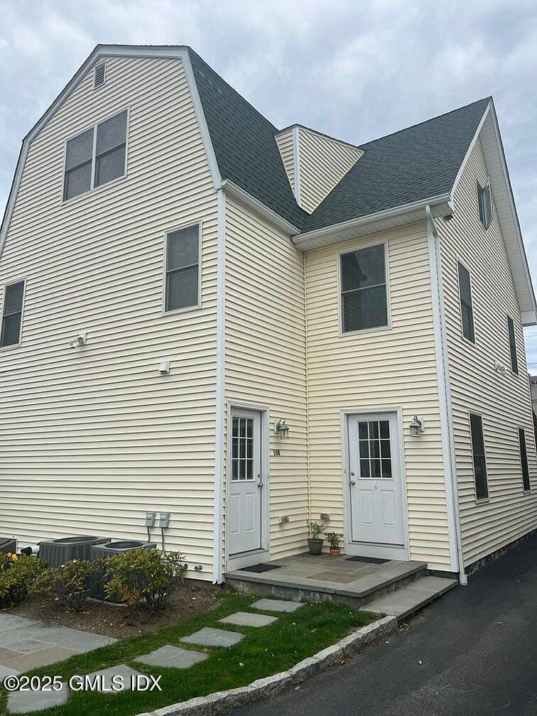 16 Charles Street, B