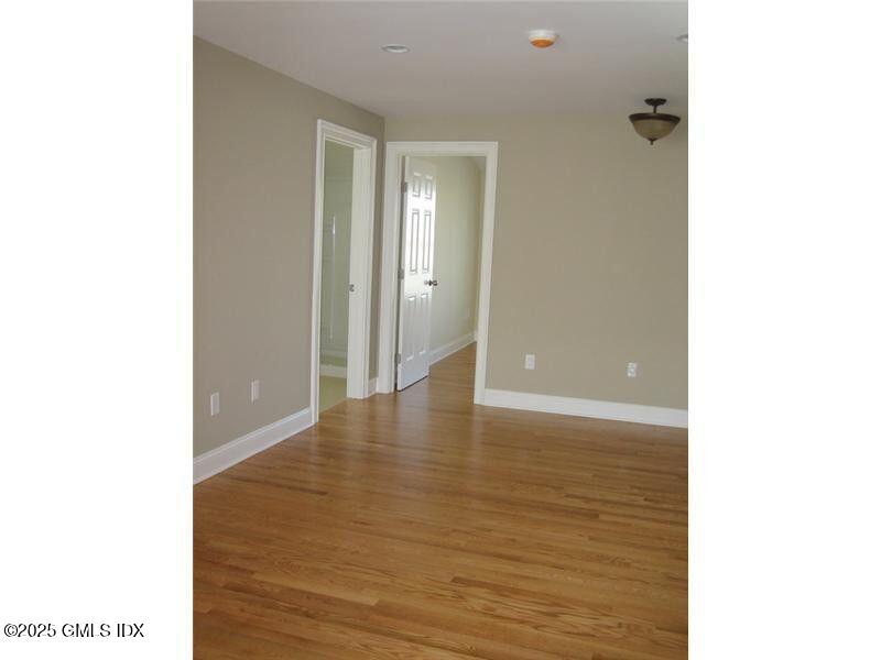 16 Charles Street, B