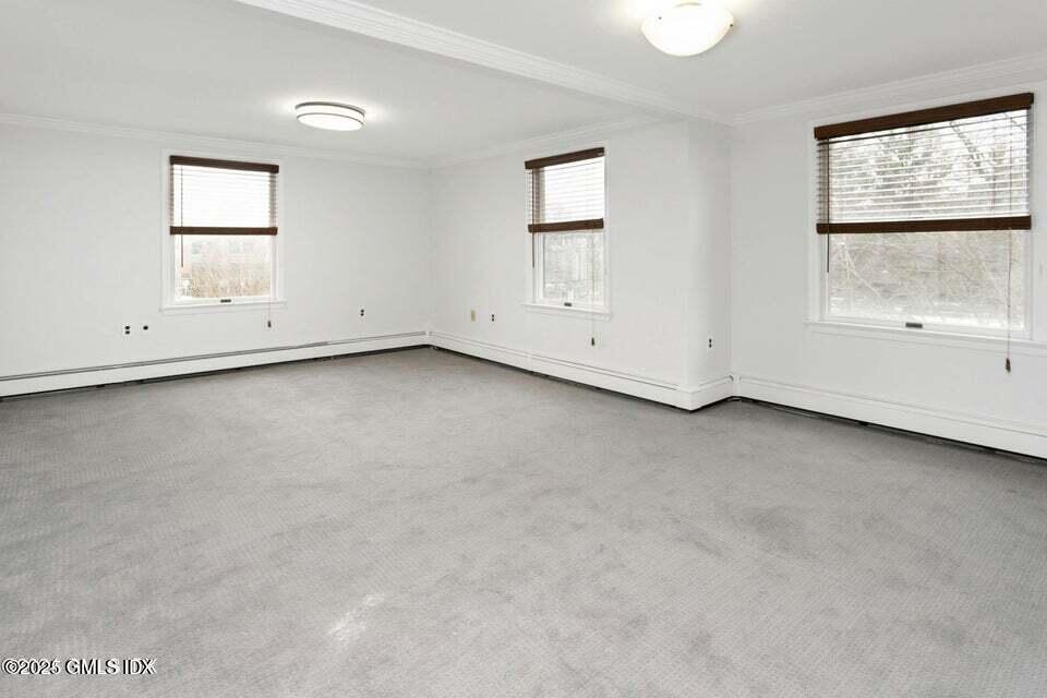 3 Old Field Point Road, 4