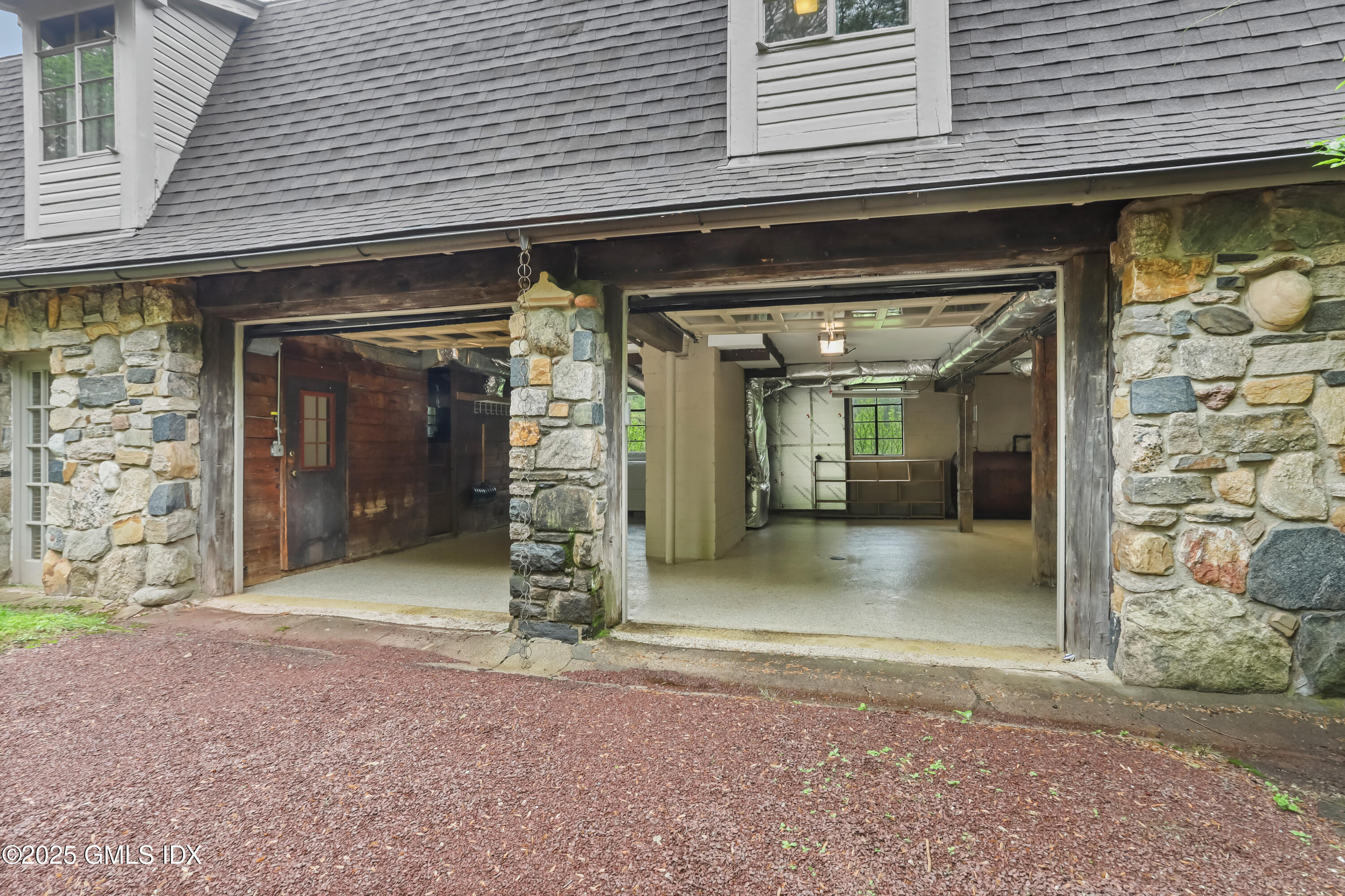 31 Cutler Road, Barn