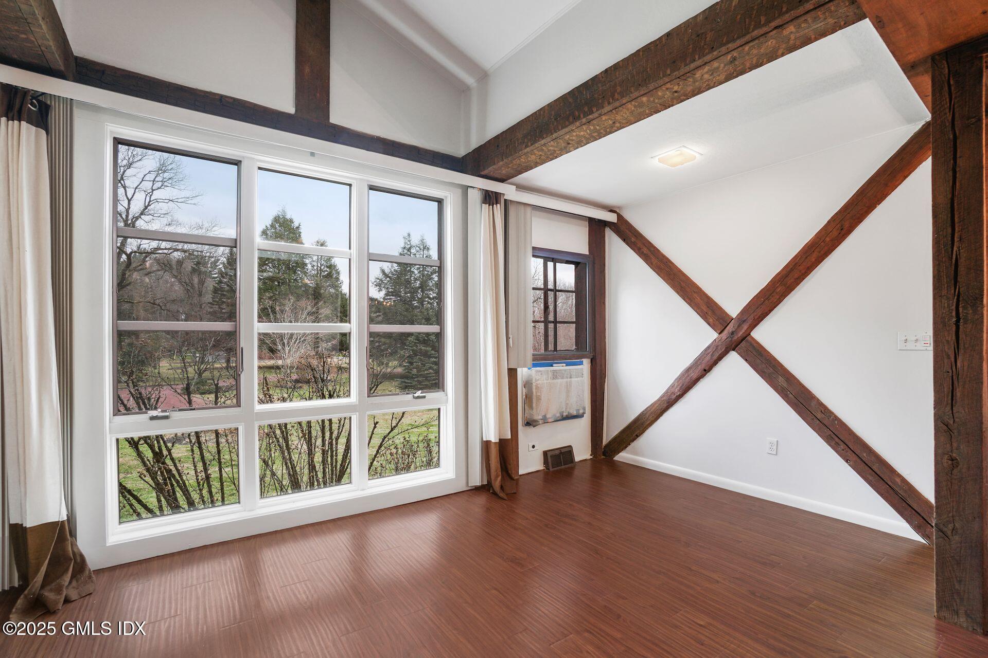 31 Cutler Road, Barn