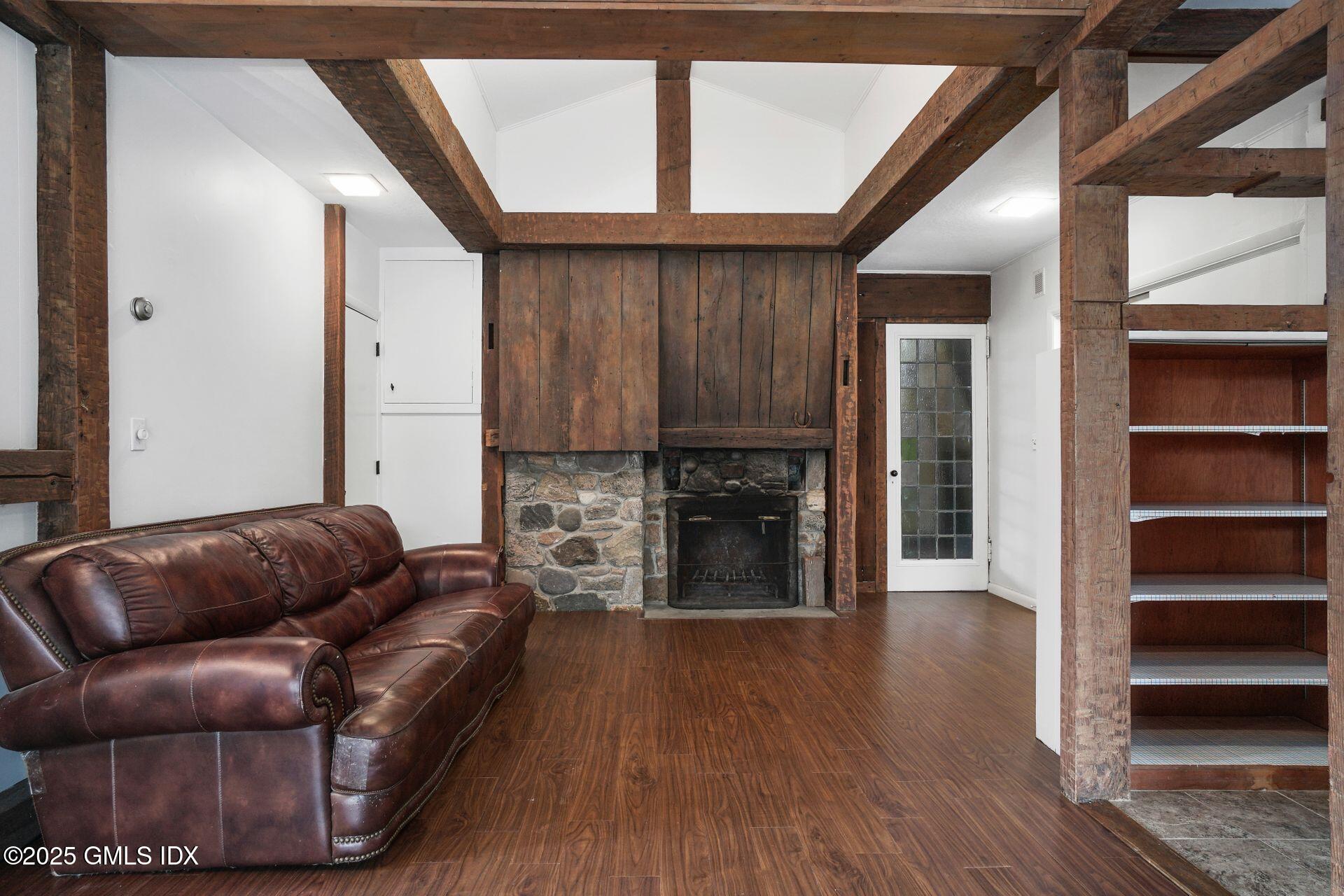 31 Cutler Road, Barn