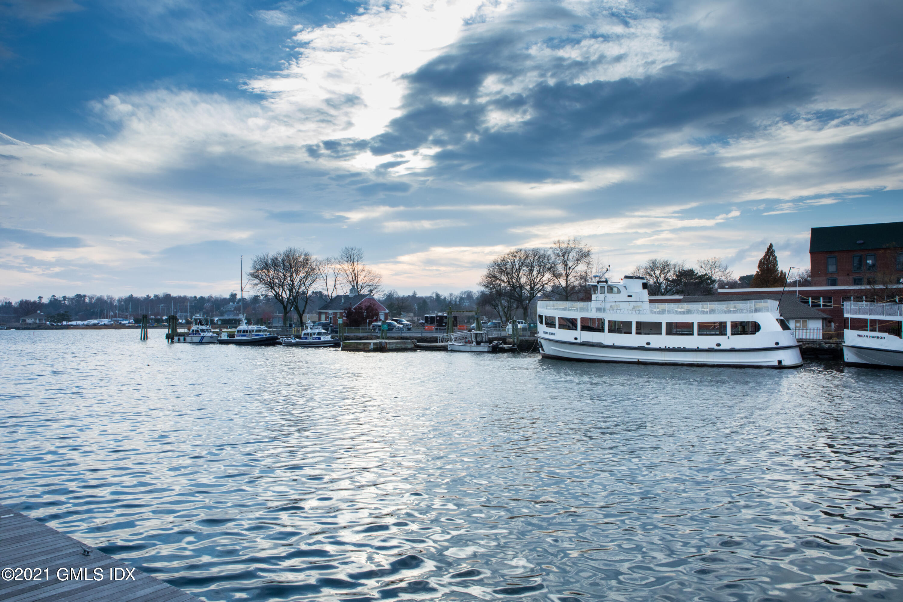 169 Mason Street, 4D