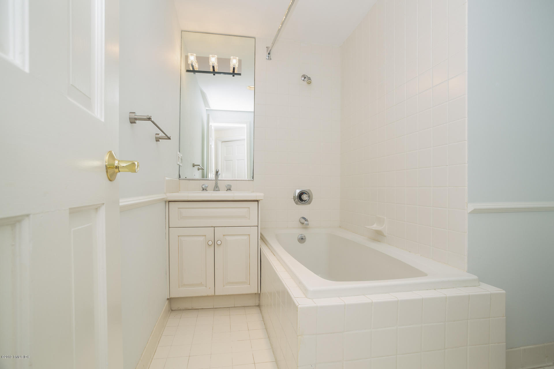 15 Lafayette Court, 1B