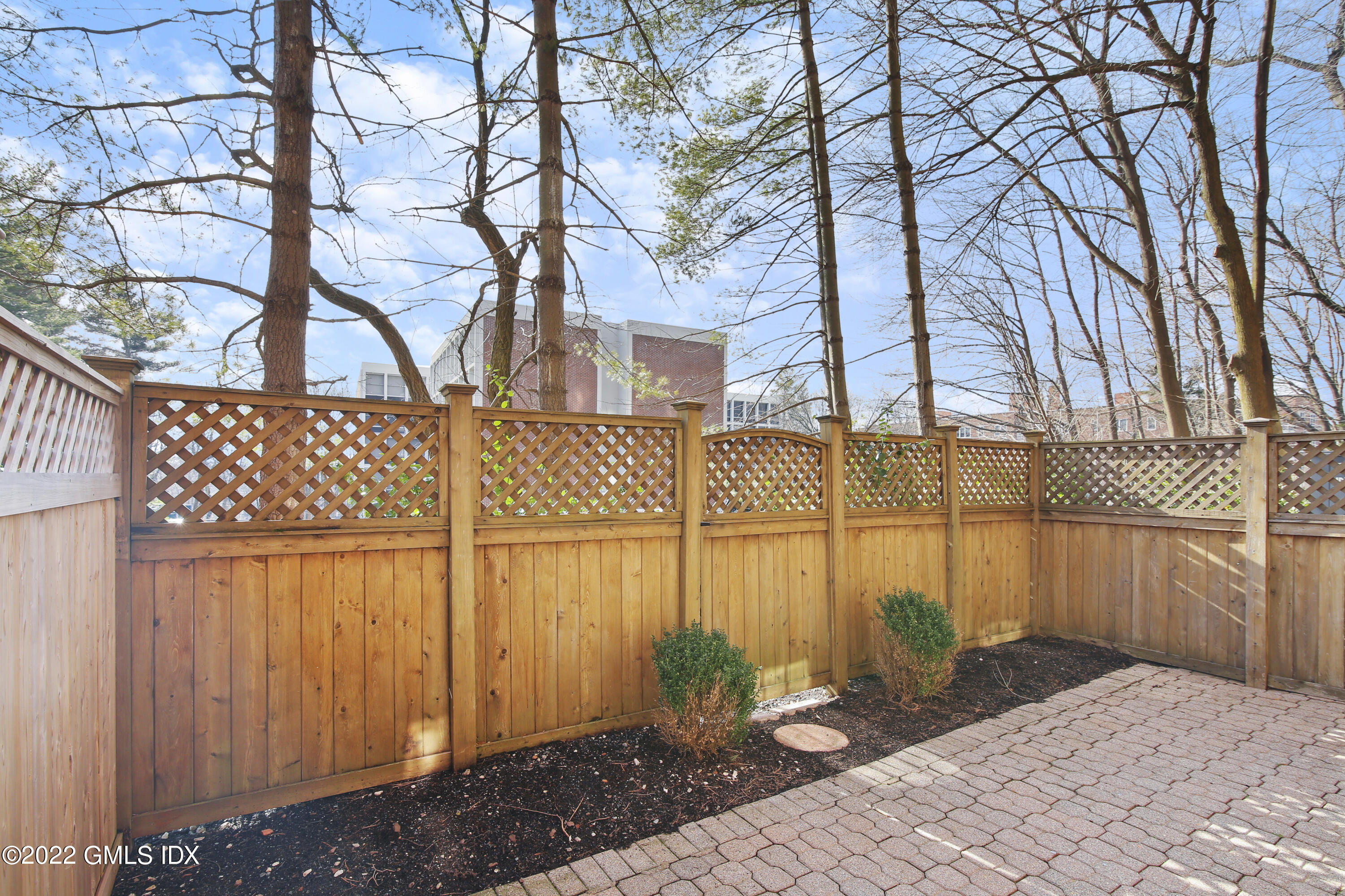 15 Lafayette Court, 1B