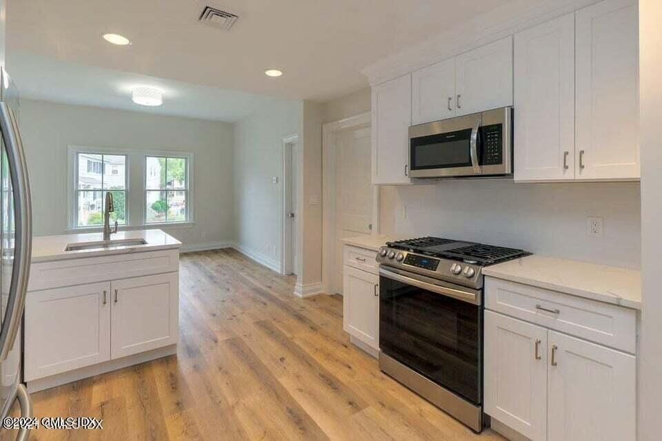 67 Byram Terrace Drive, 4