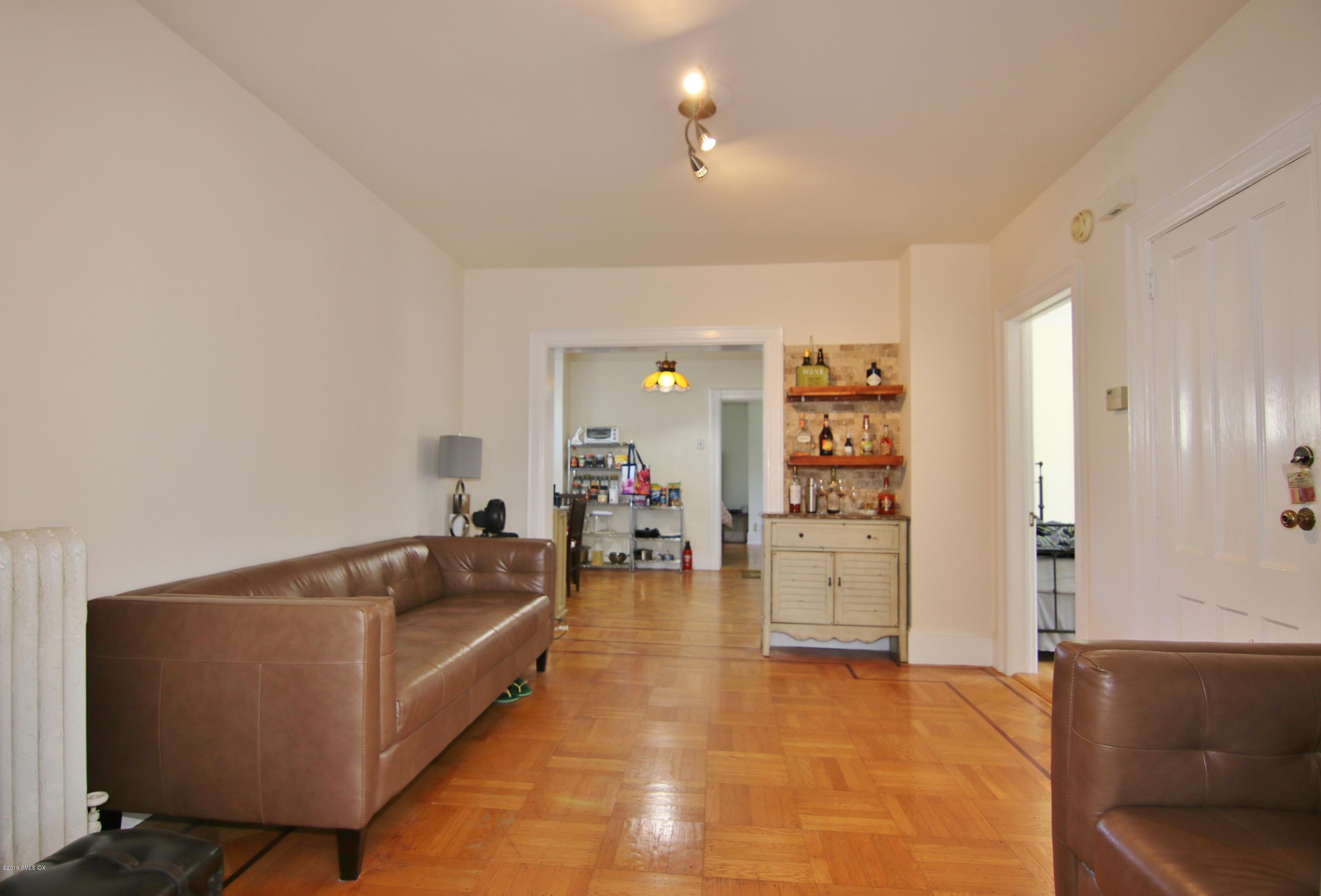 123 PINE Street, 1