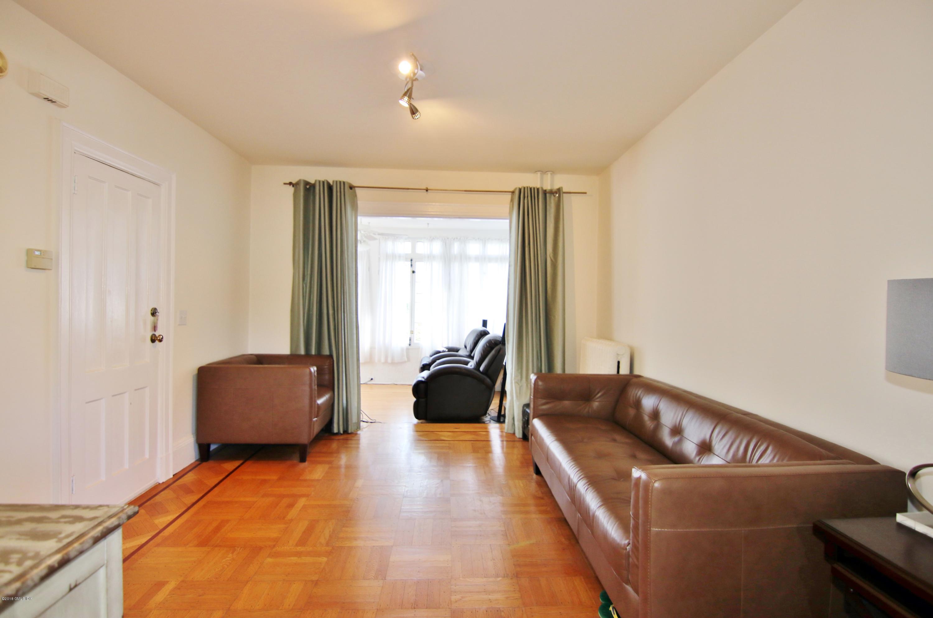 123 PINE Street, 1