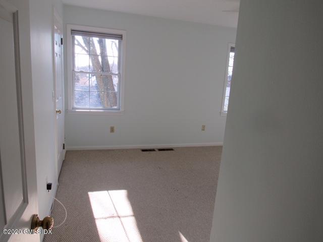 33 TALBOT Lane, 3