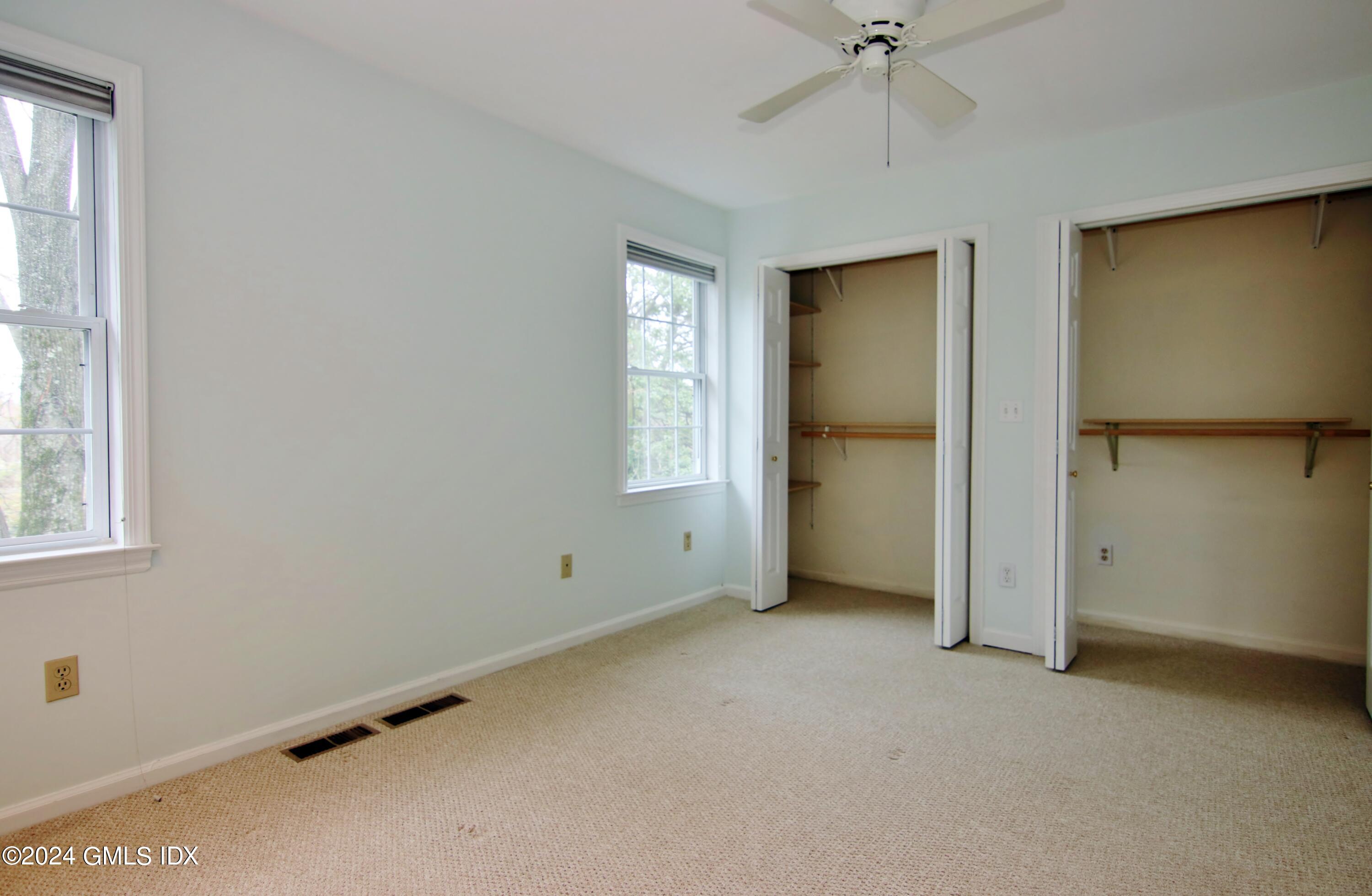 33 TALBOT Lane, 3