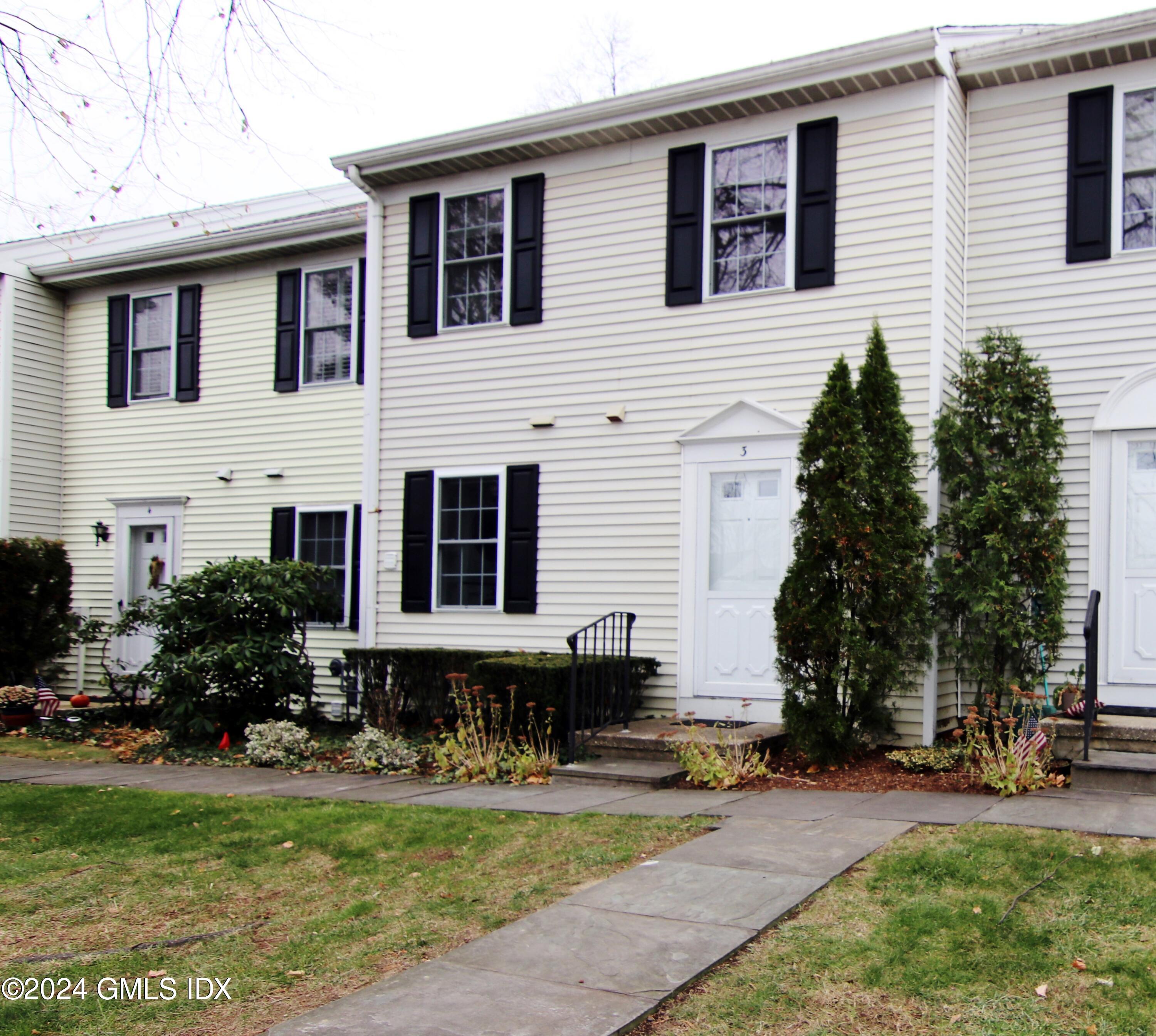 33 TALBOT Lane, 3