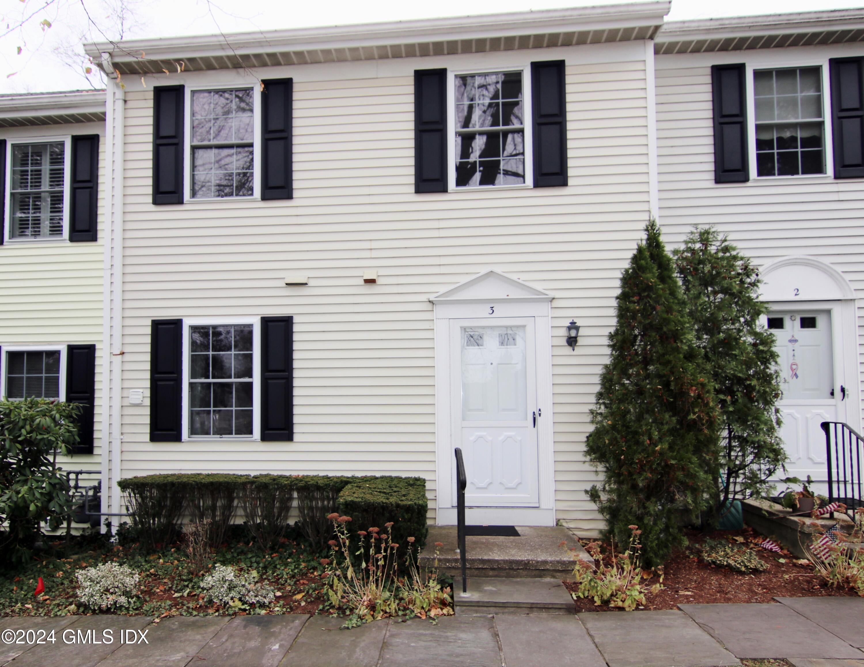 33 TALBOT Lane, 3
