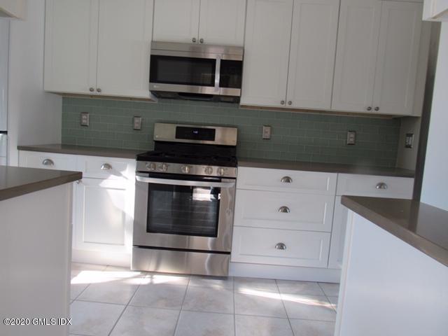 33 TALBOT Lane, 3