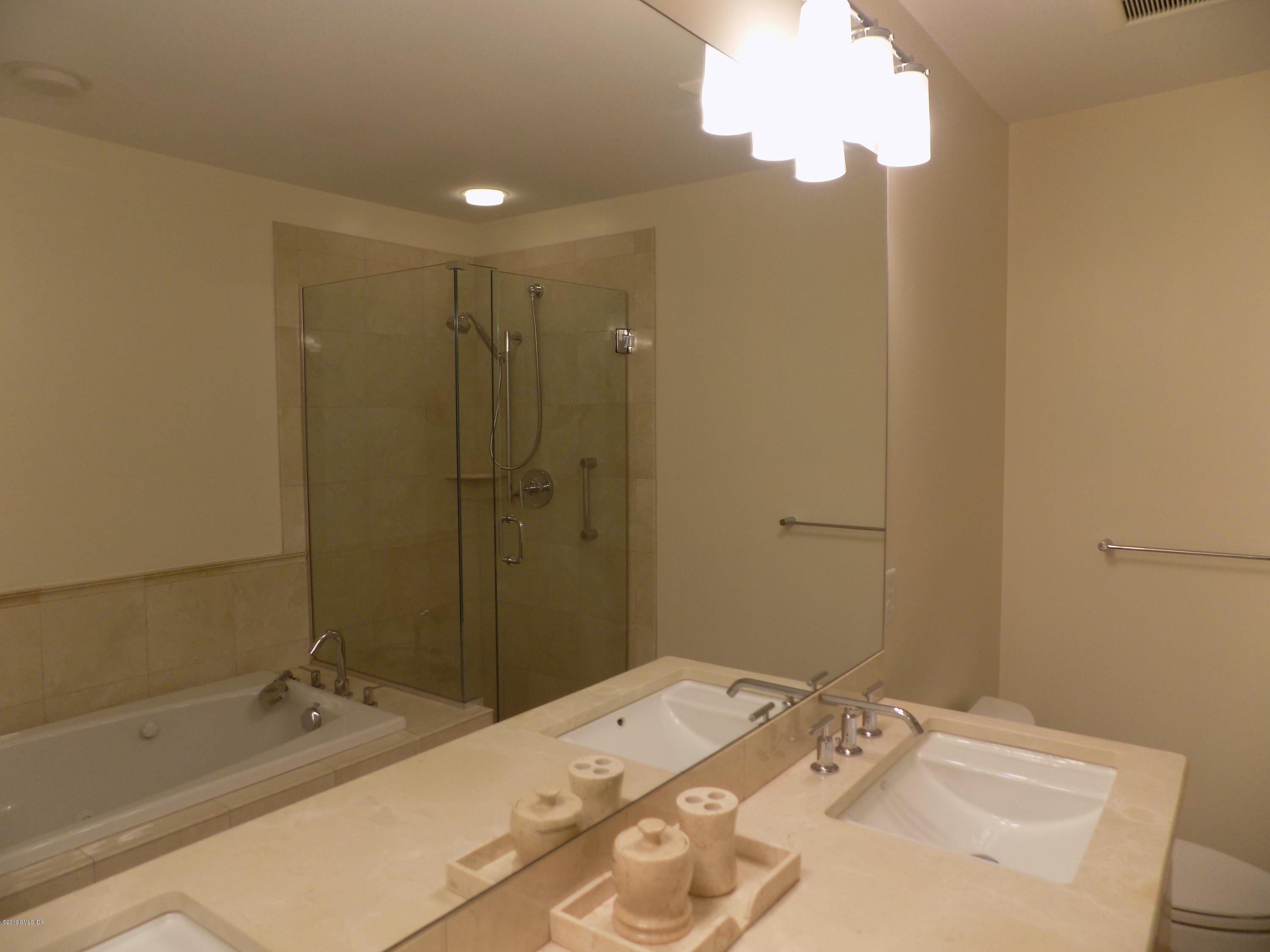 51 Forest Avenue, 66