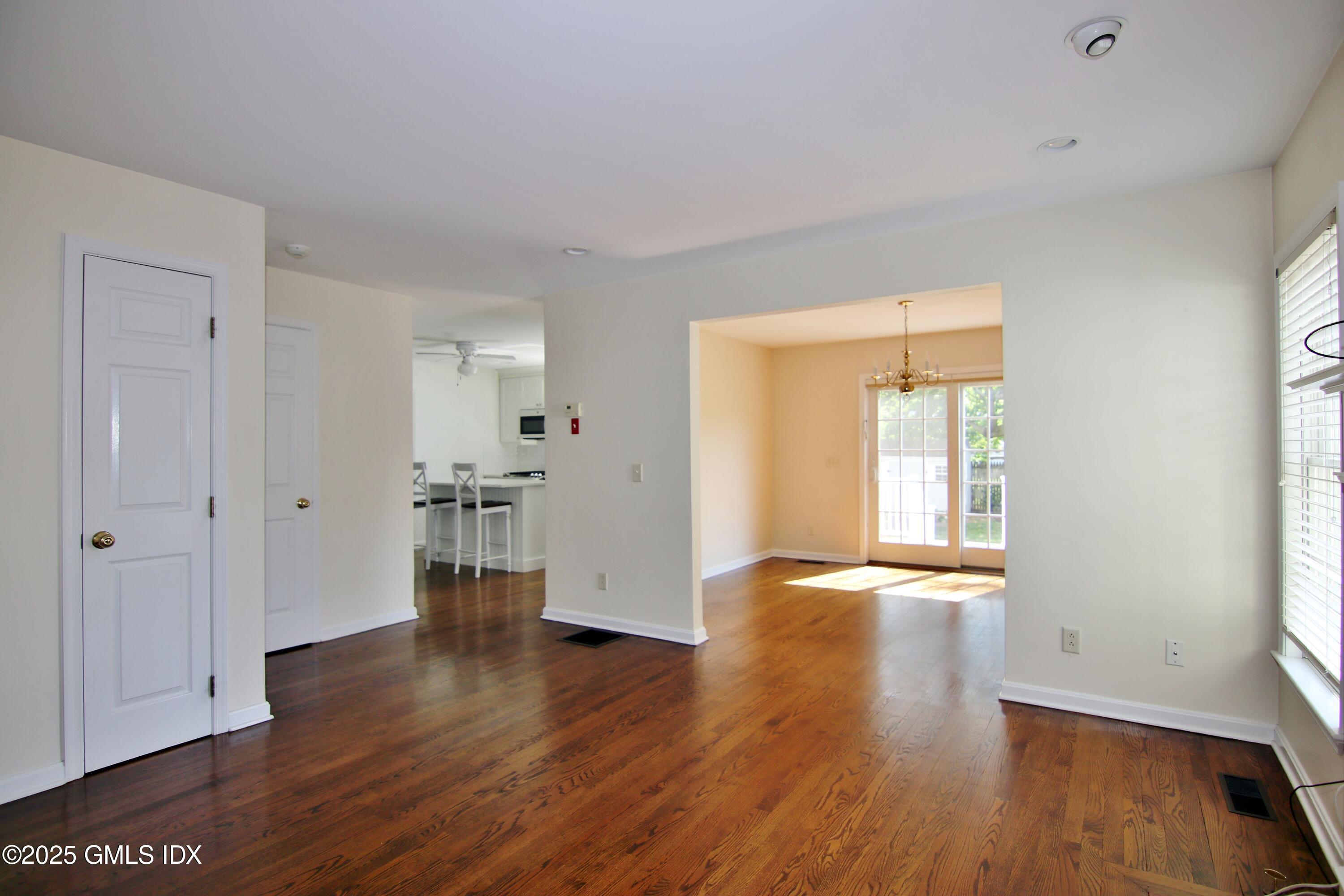 570 Fairfield Avenue