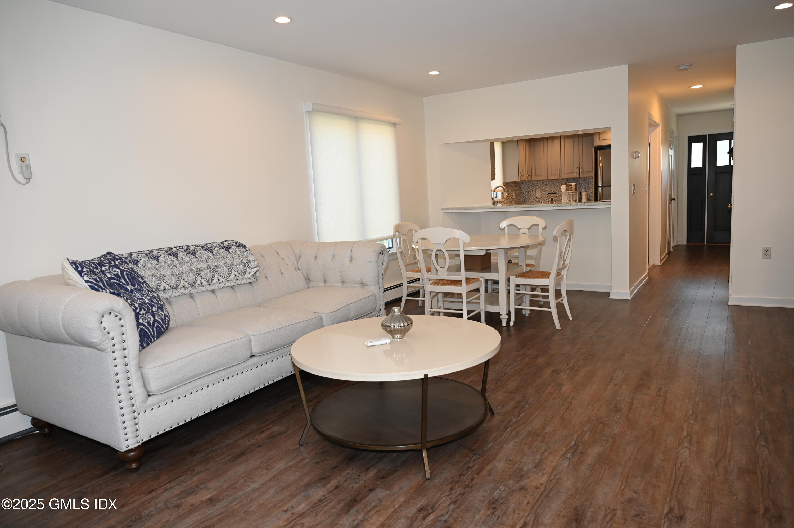 105 Pemberwick Road, A