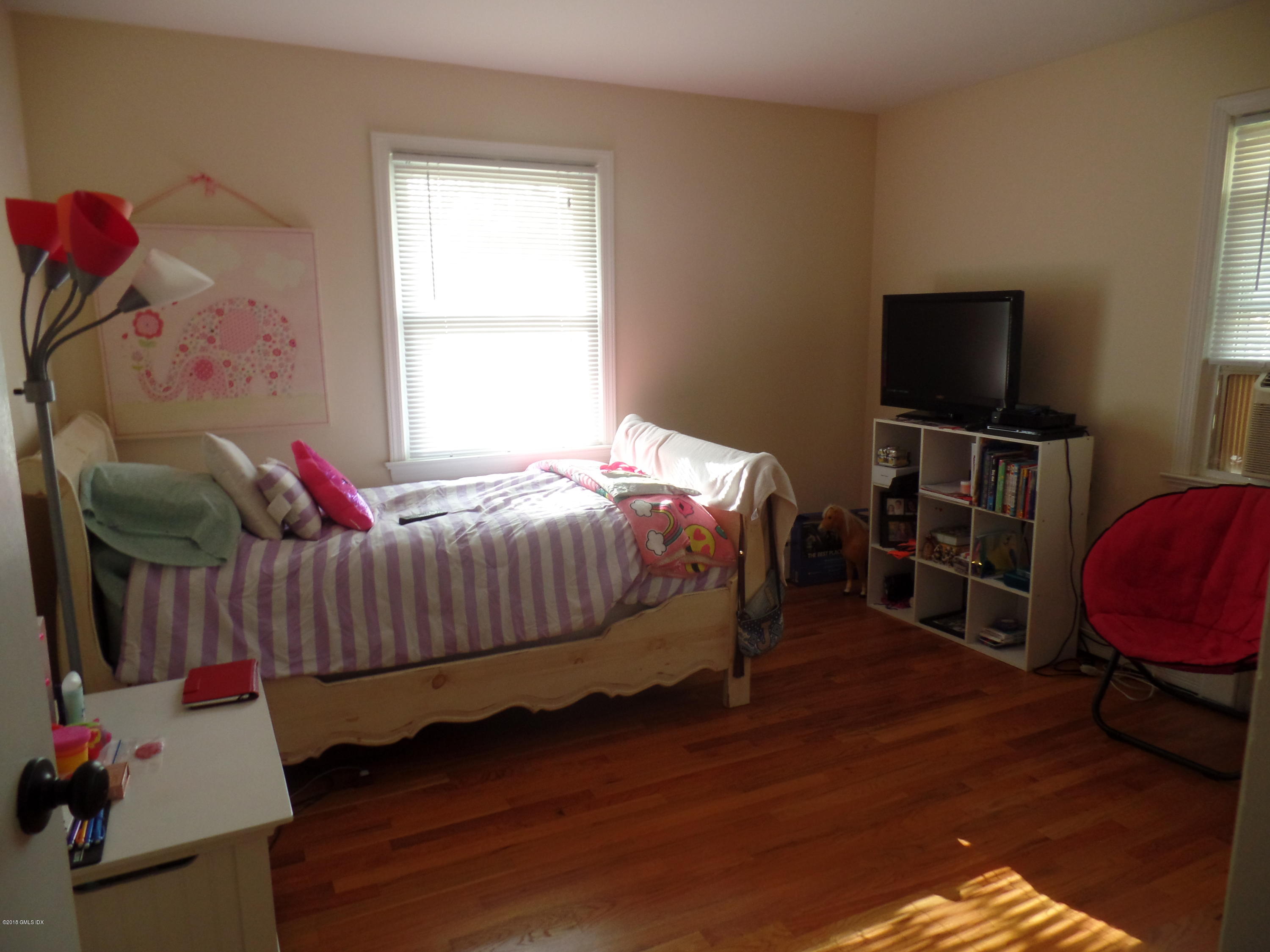 74 Byram Terrace Drive, 2