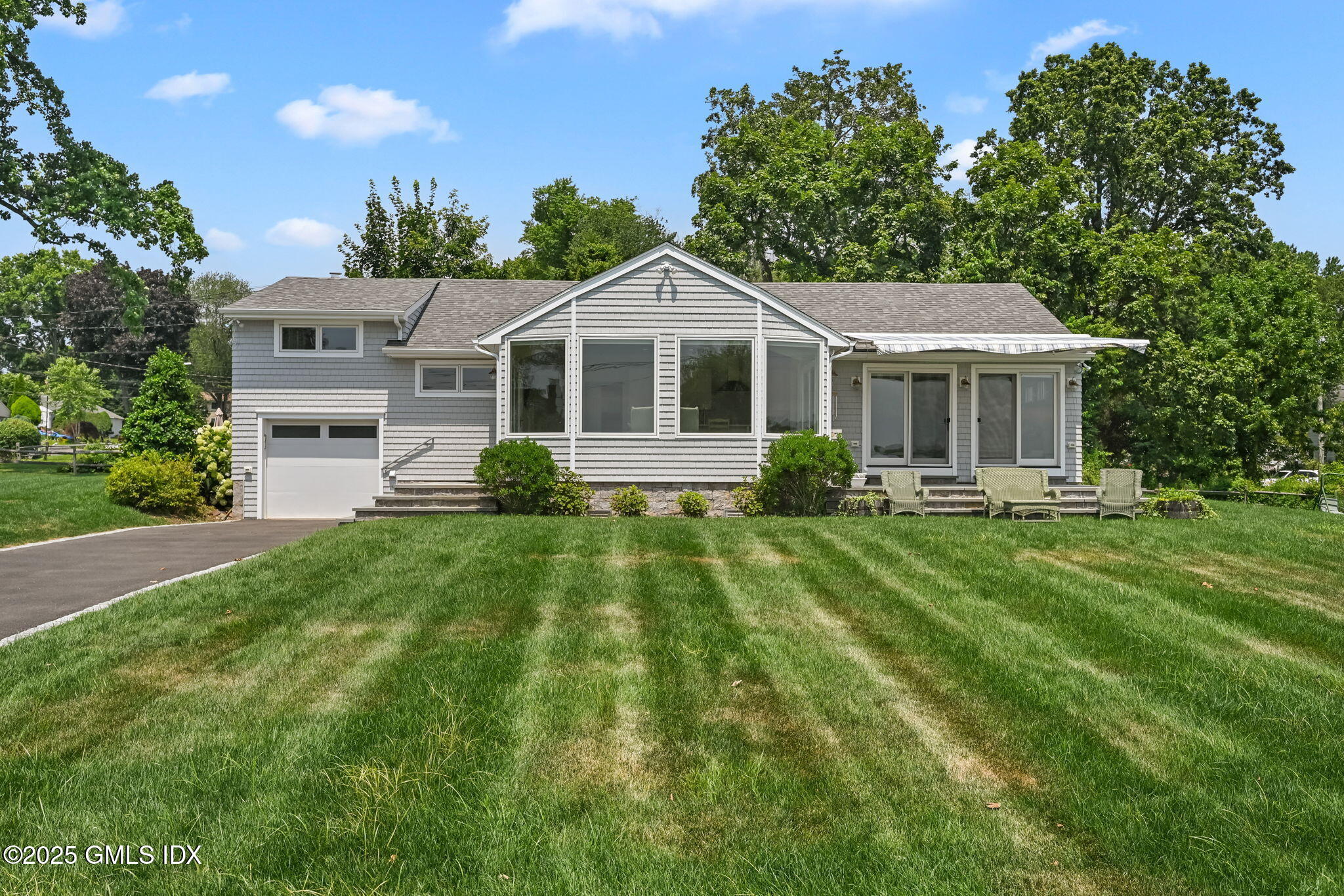 50 BEACH VIEW Drive