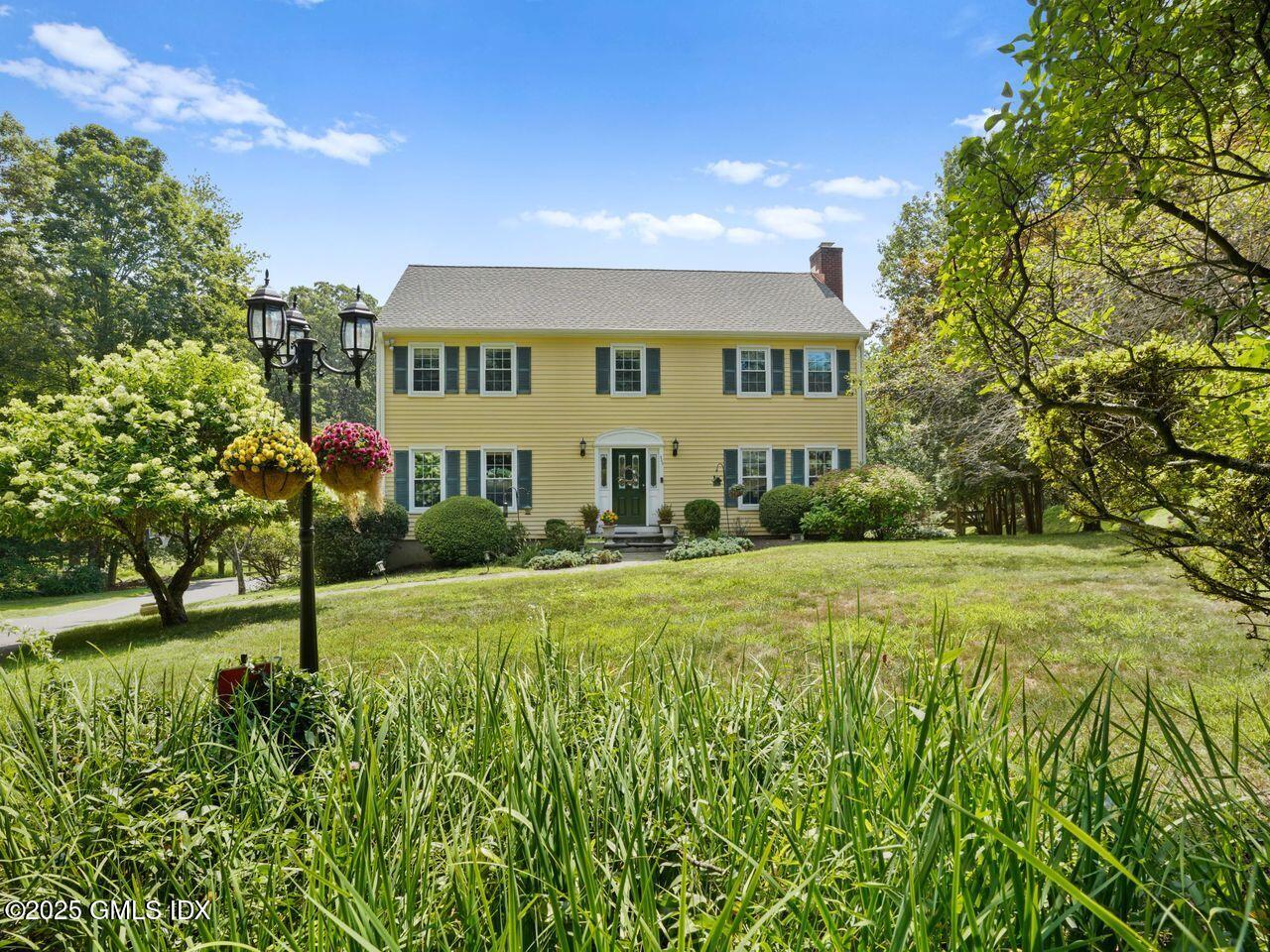 239 E Hunting Ridge Road