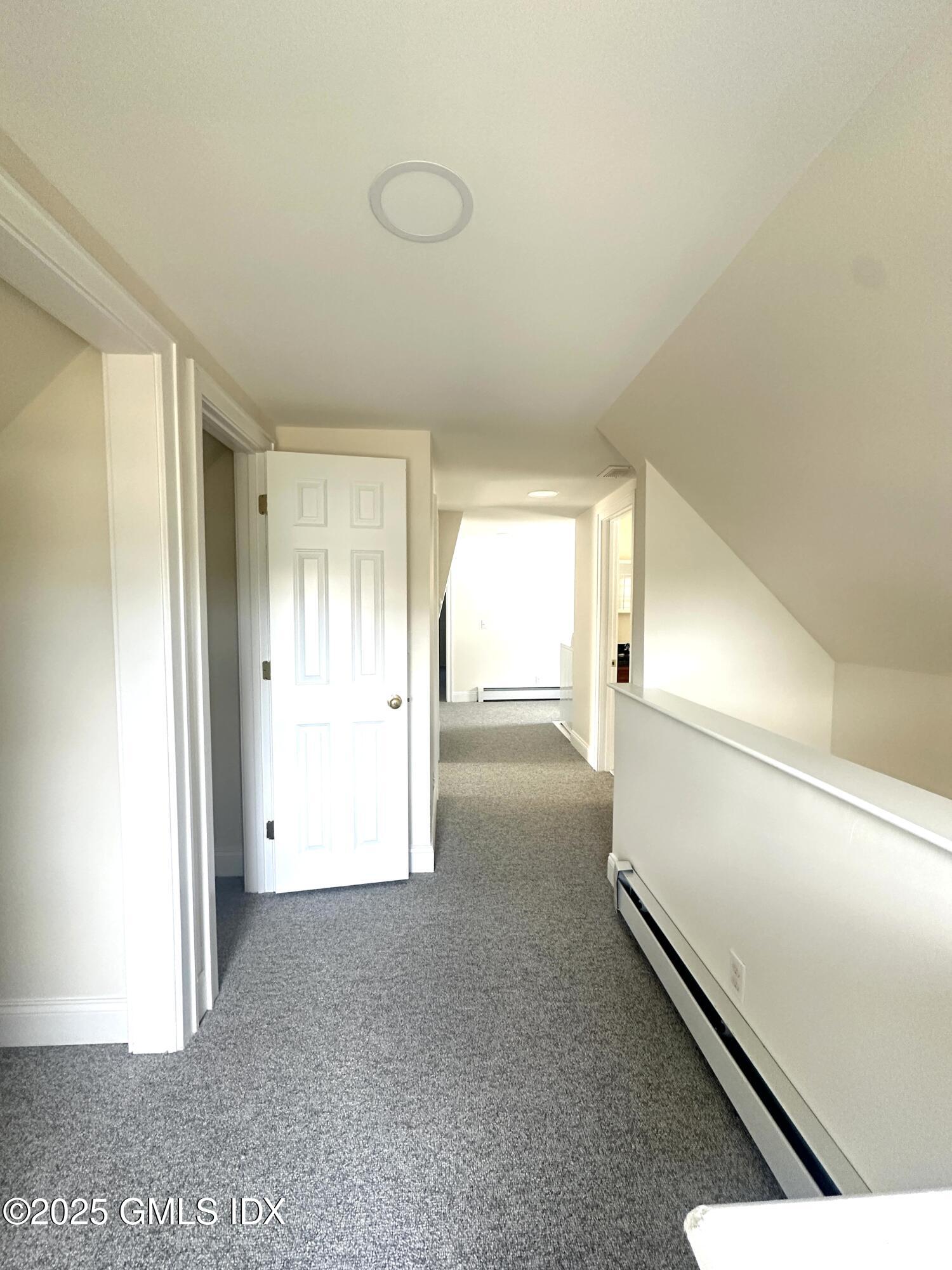 85 Strickland Road, 2