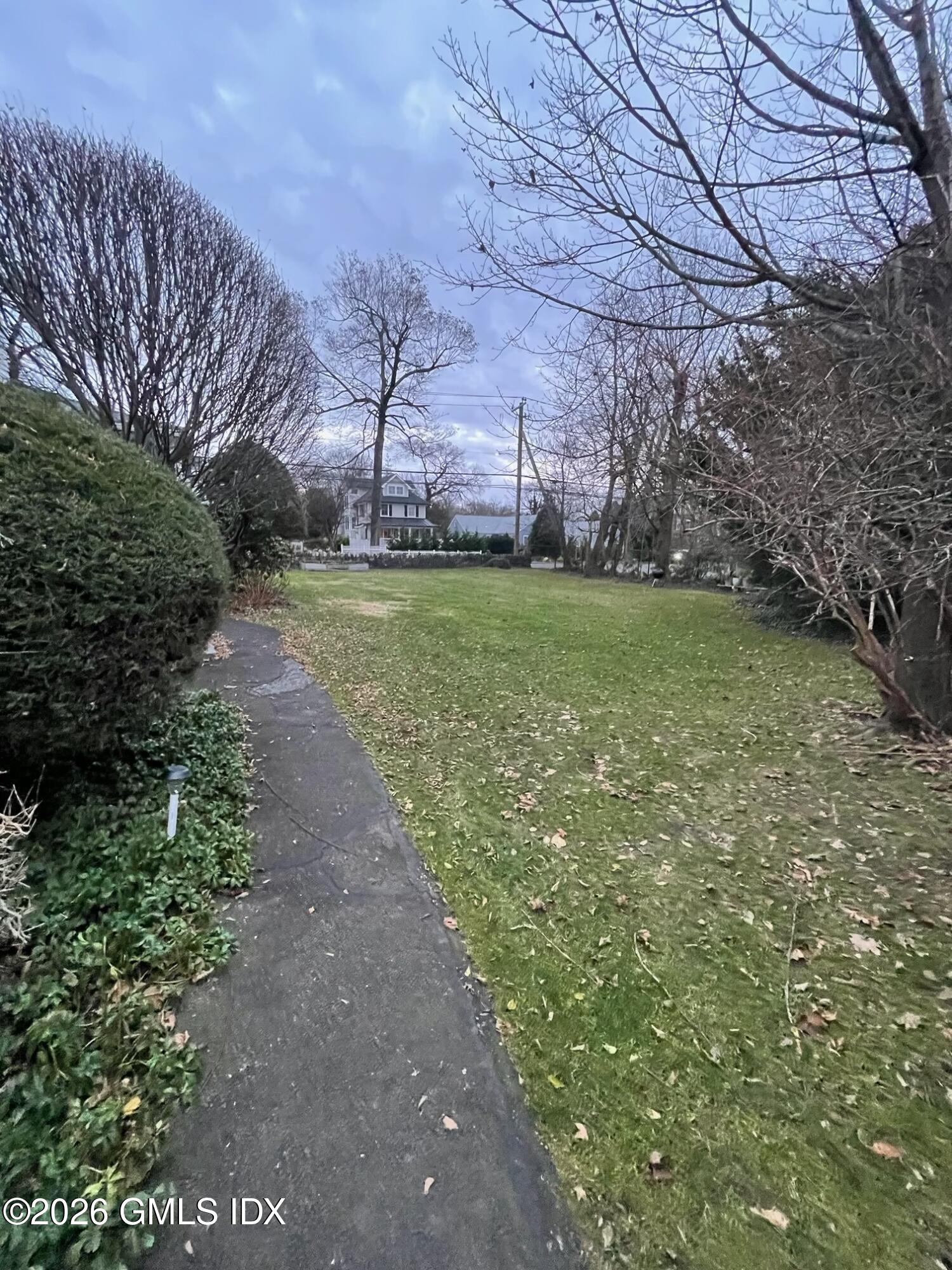 90 Riverside Avenue Unit: 1