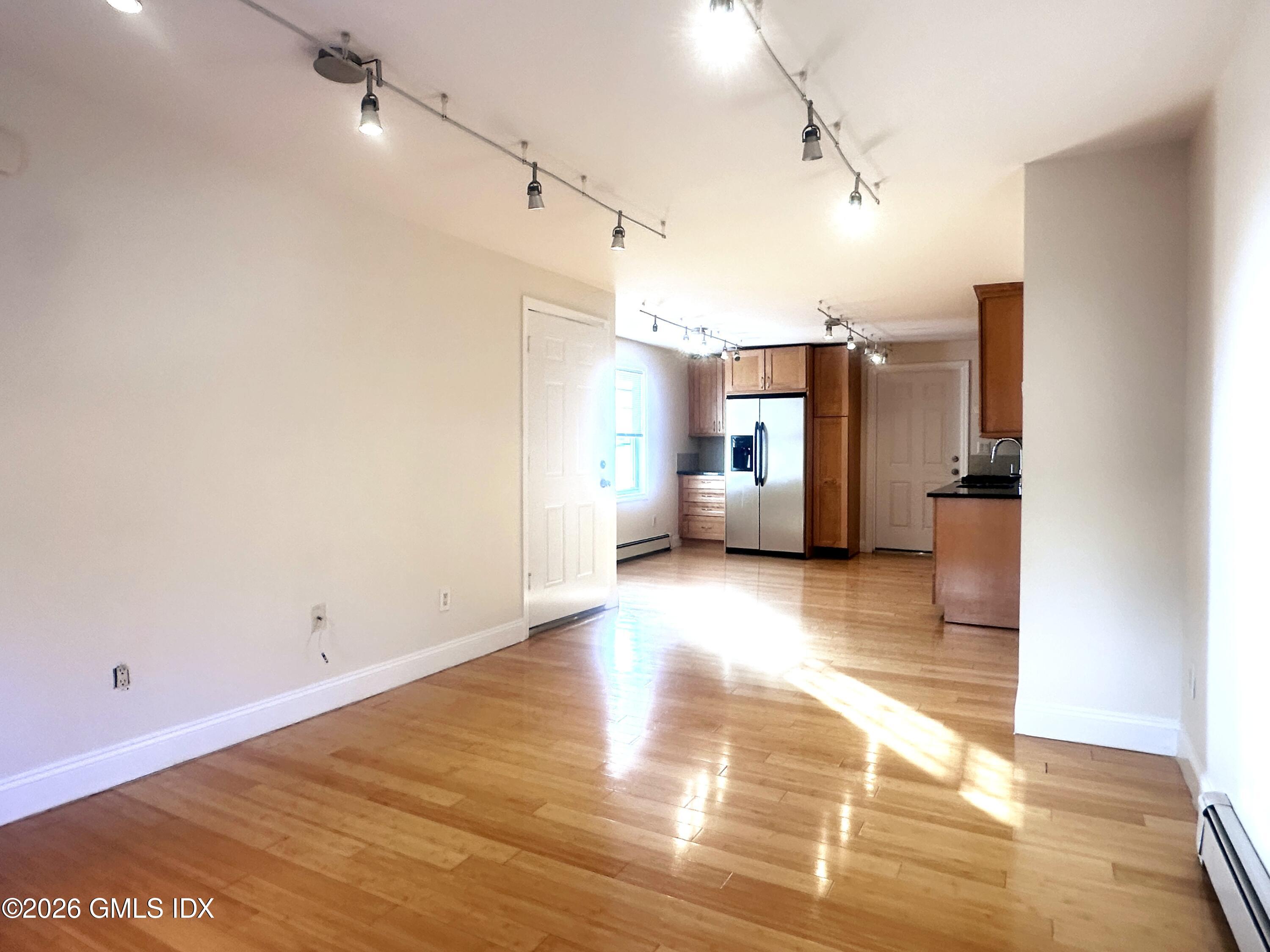 11 Le Grande Avenue 3