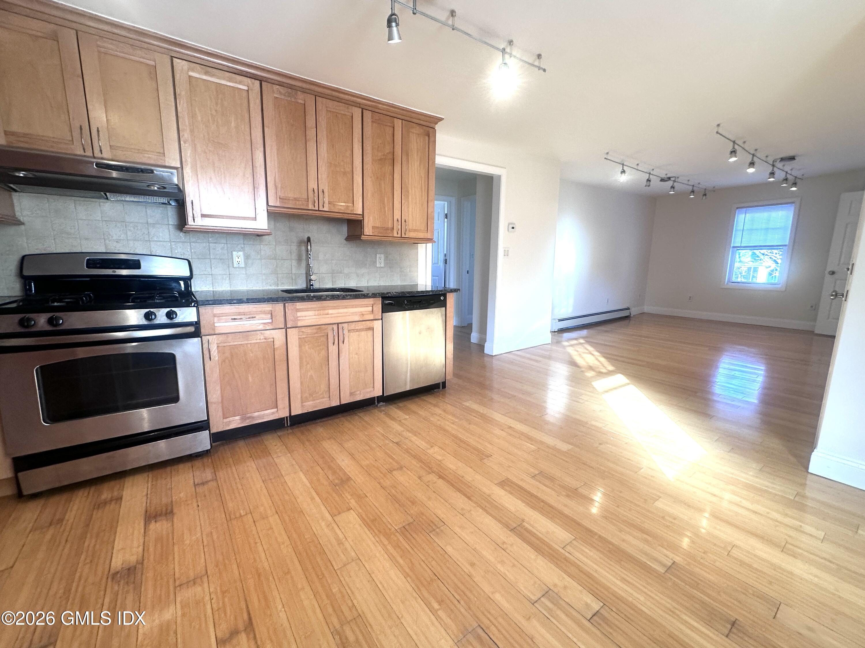 11 Le Grande Avenue 3