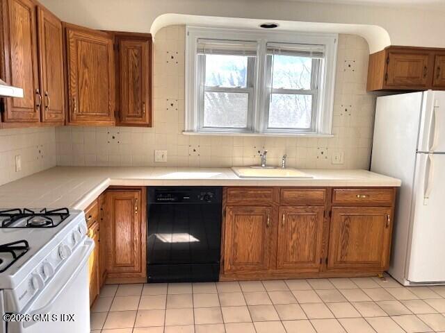 45 Rodwell Avenue UNIT B