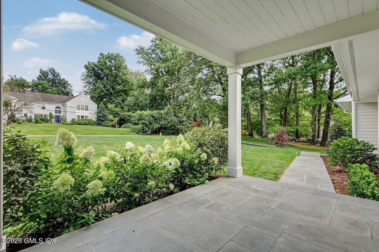 46 S Stonehedge Drive