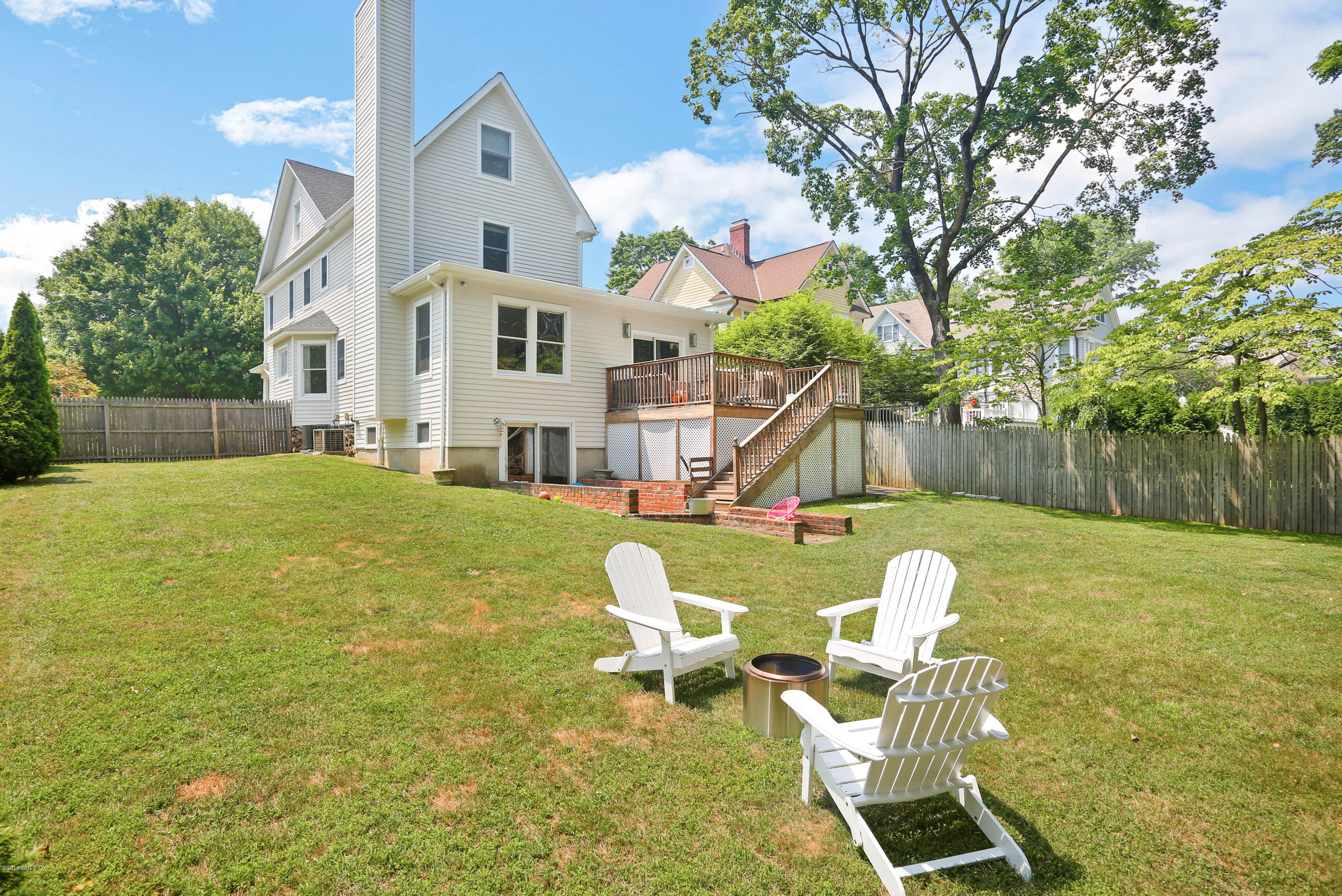 32 Highview Avenue