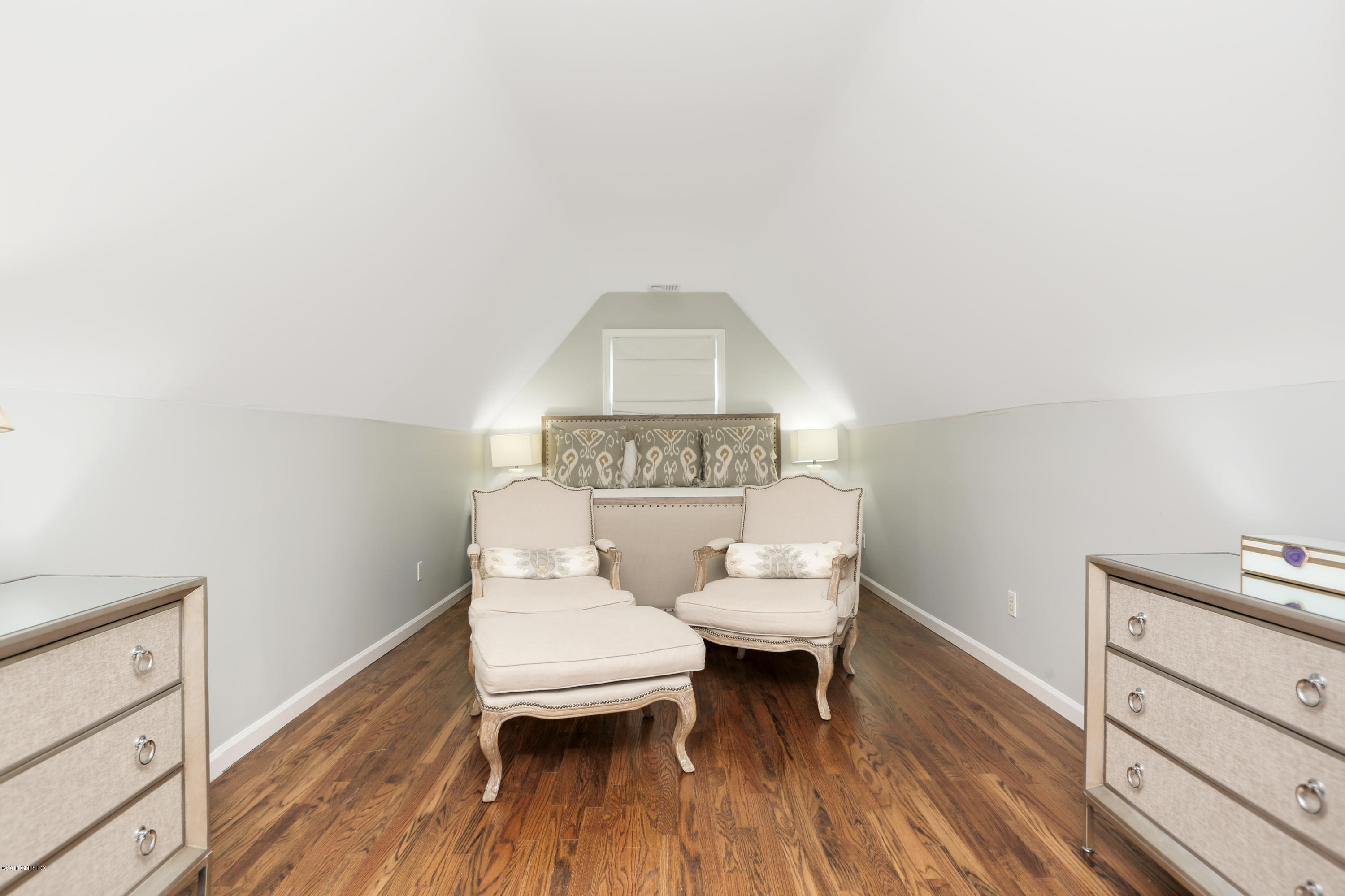 32 Highview Avenue