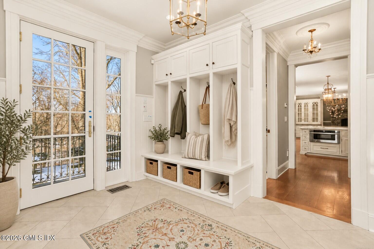 386 Westover Road