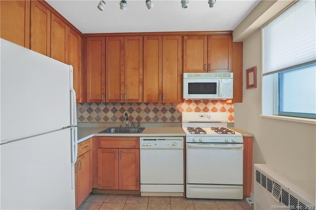 444 Bedford Street 4P