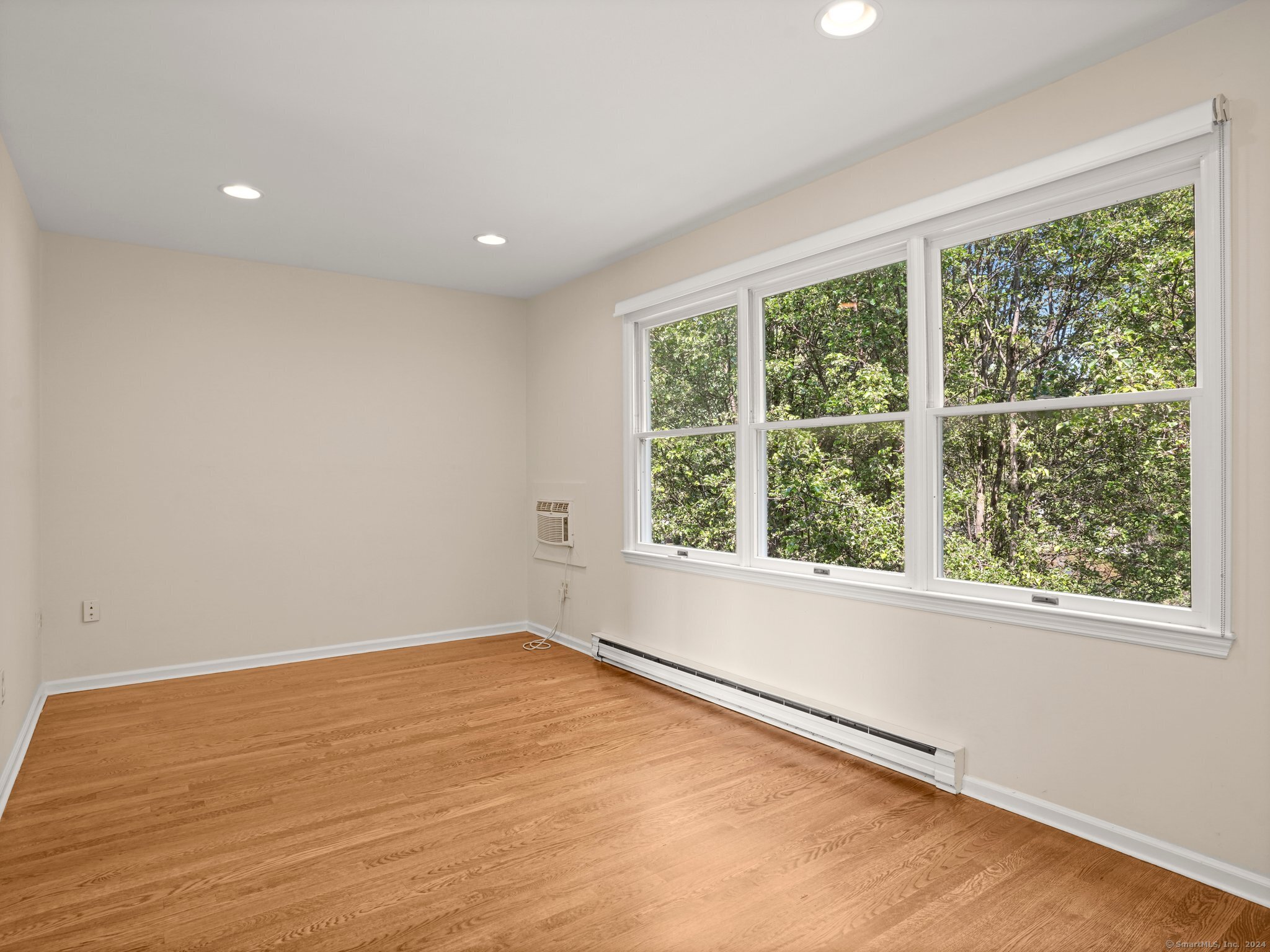 55 Woodland Place APT 2