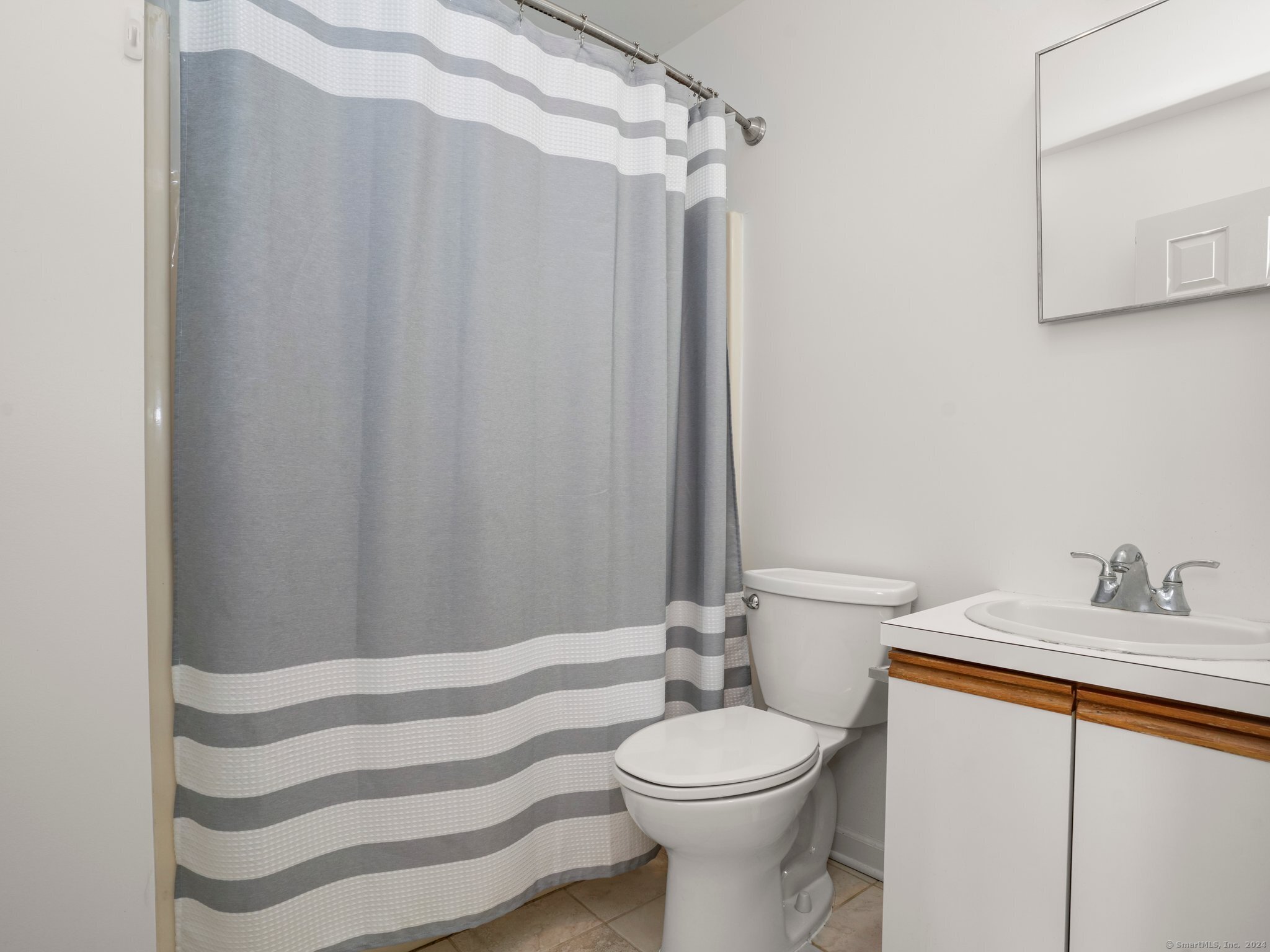 55 Woodland Place APT 2