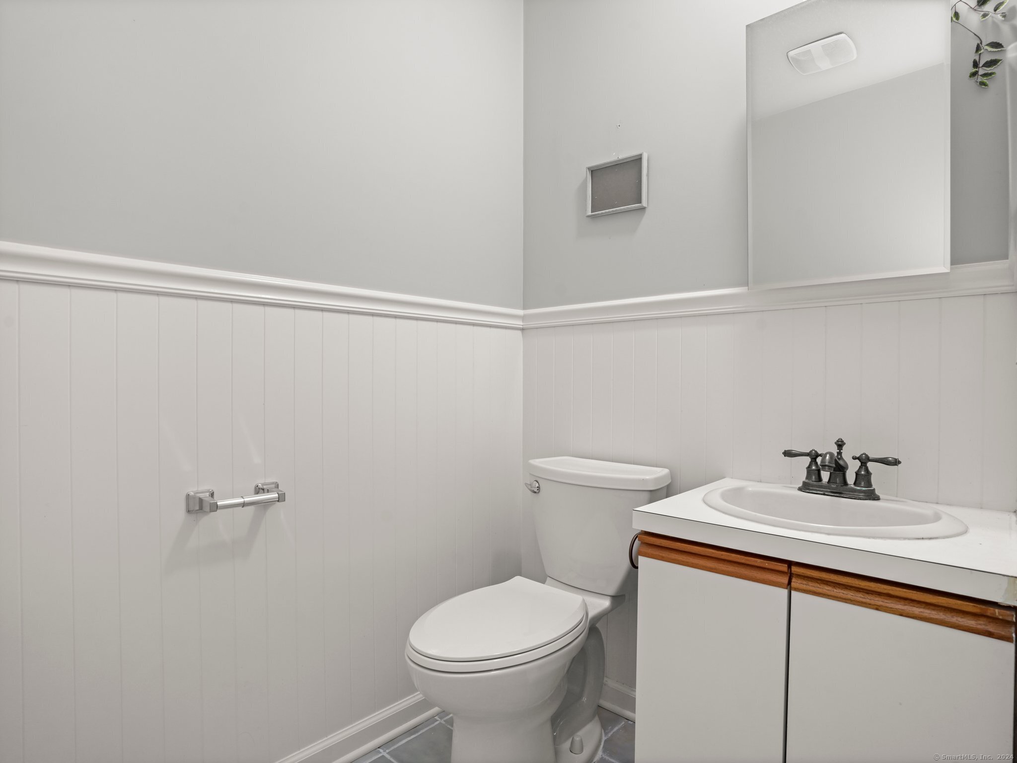 55 Woodland Place APT 2