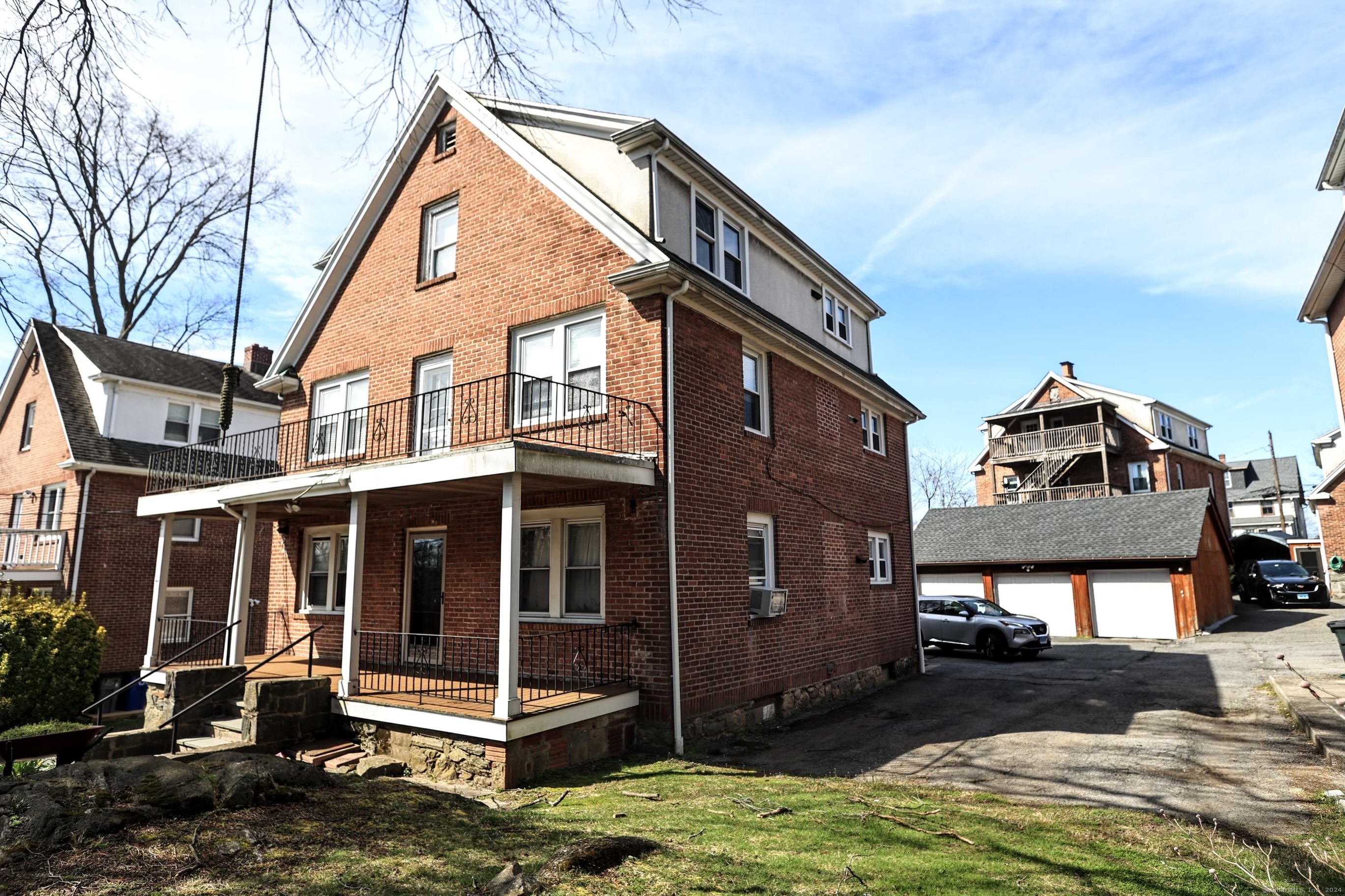 60 Weaver Street 3