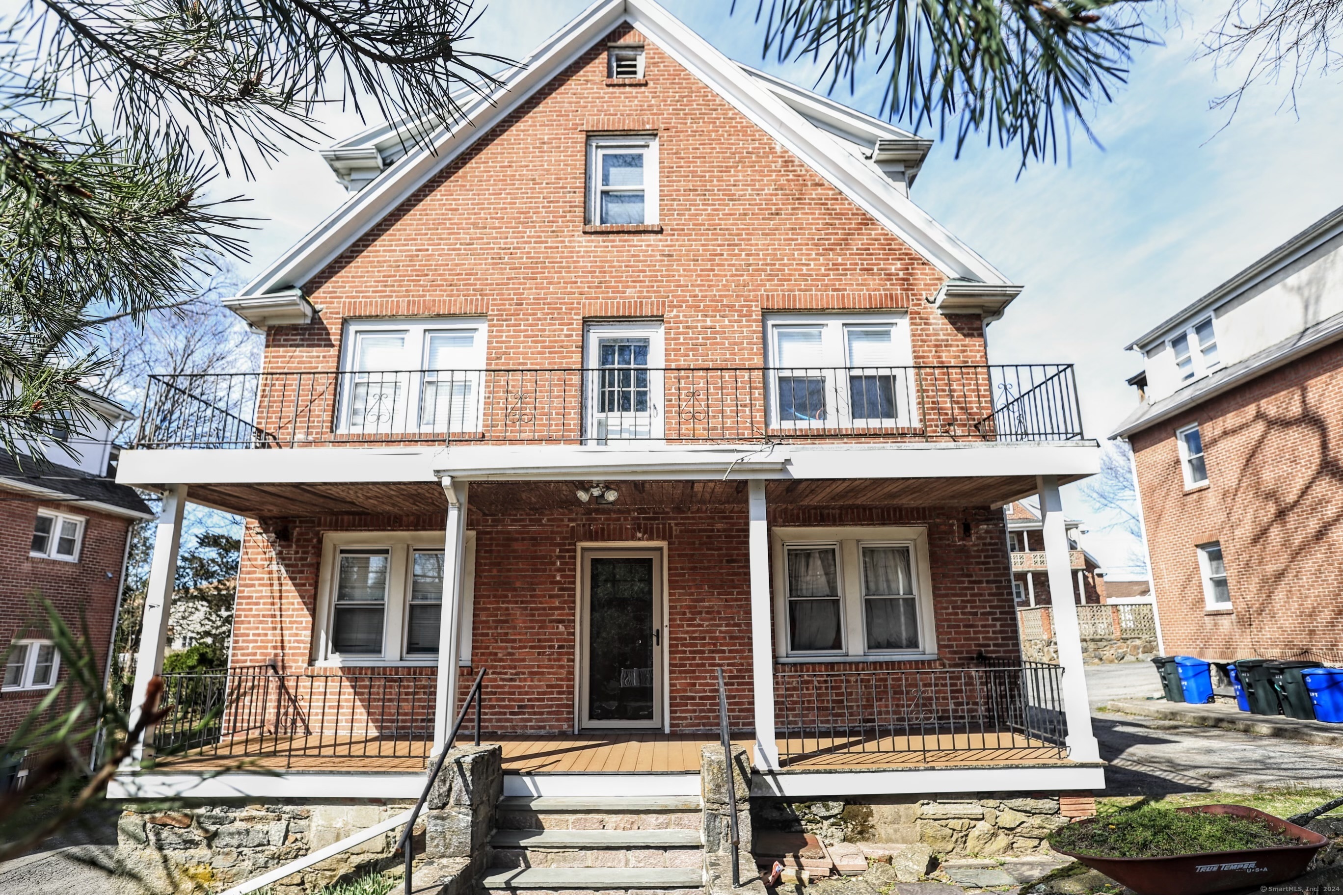 60 Weaver Street 3