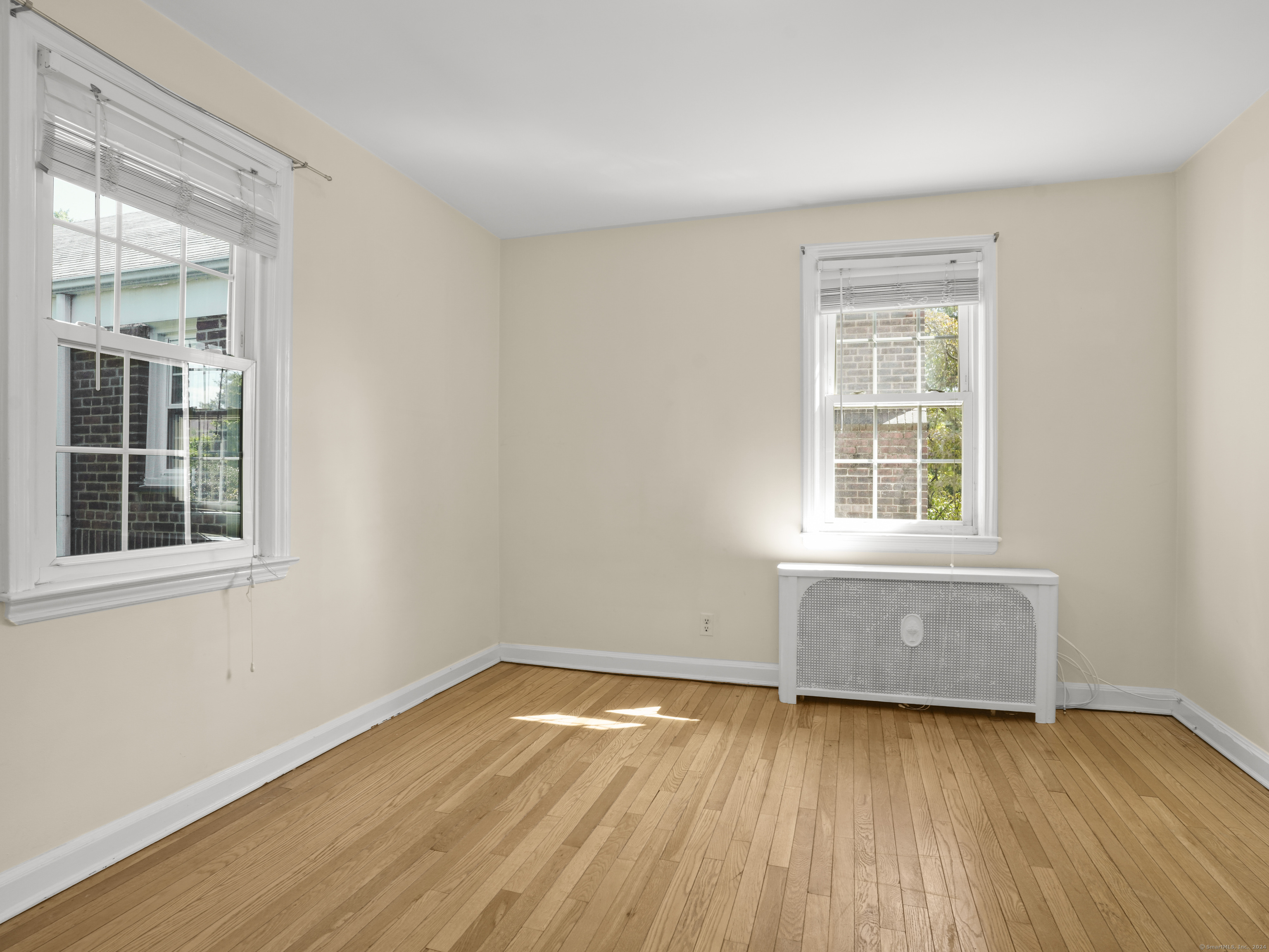 2475 Summer Street APT 1L