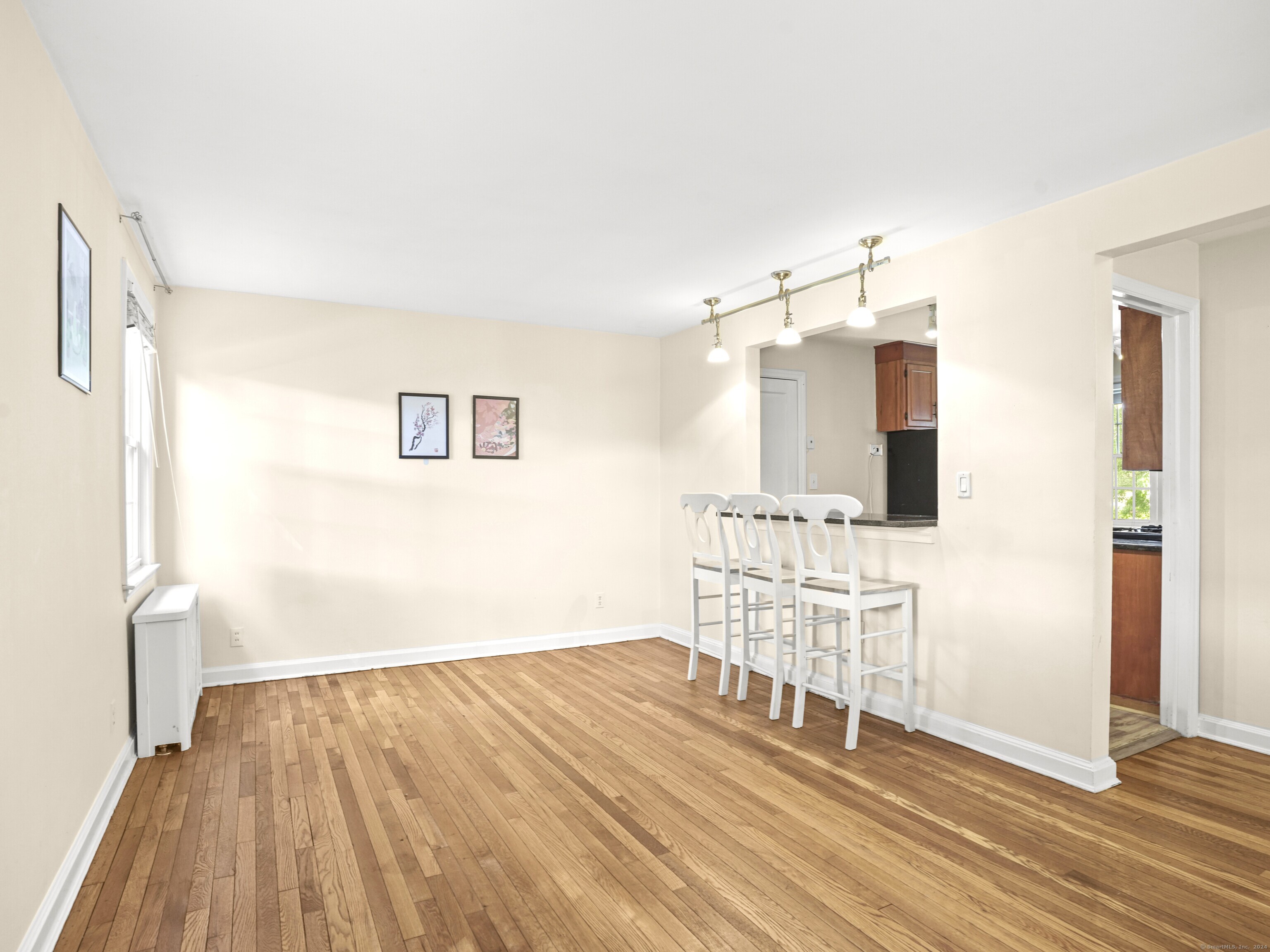 2475 Summer Street APT 1L