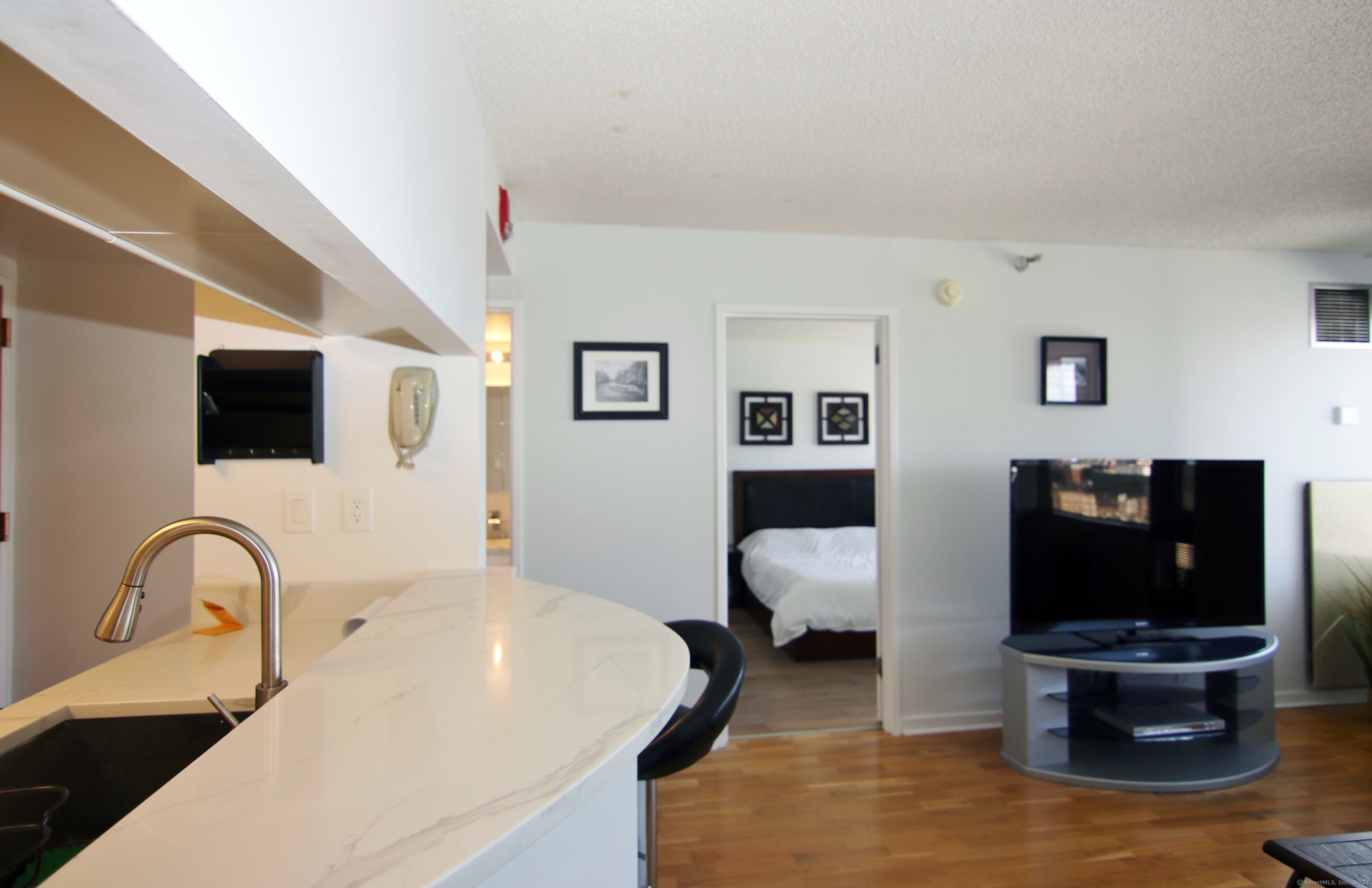 127 Greyrock Place 1507