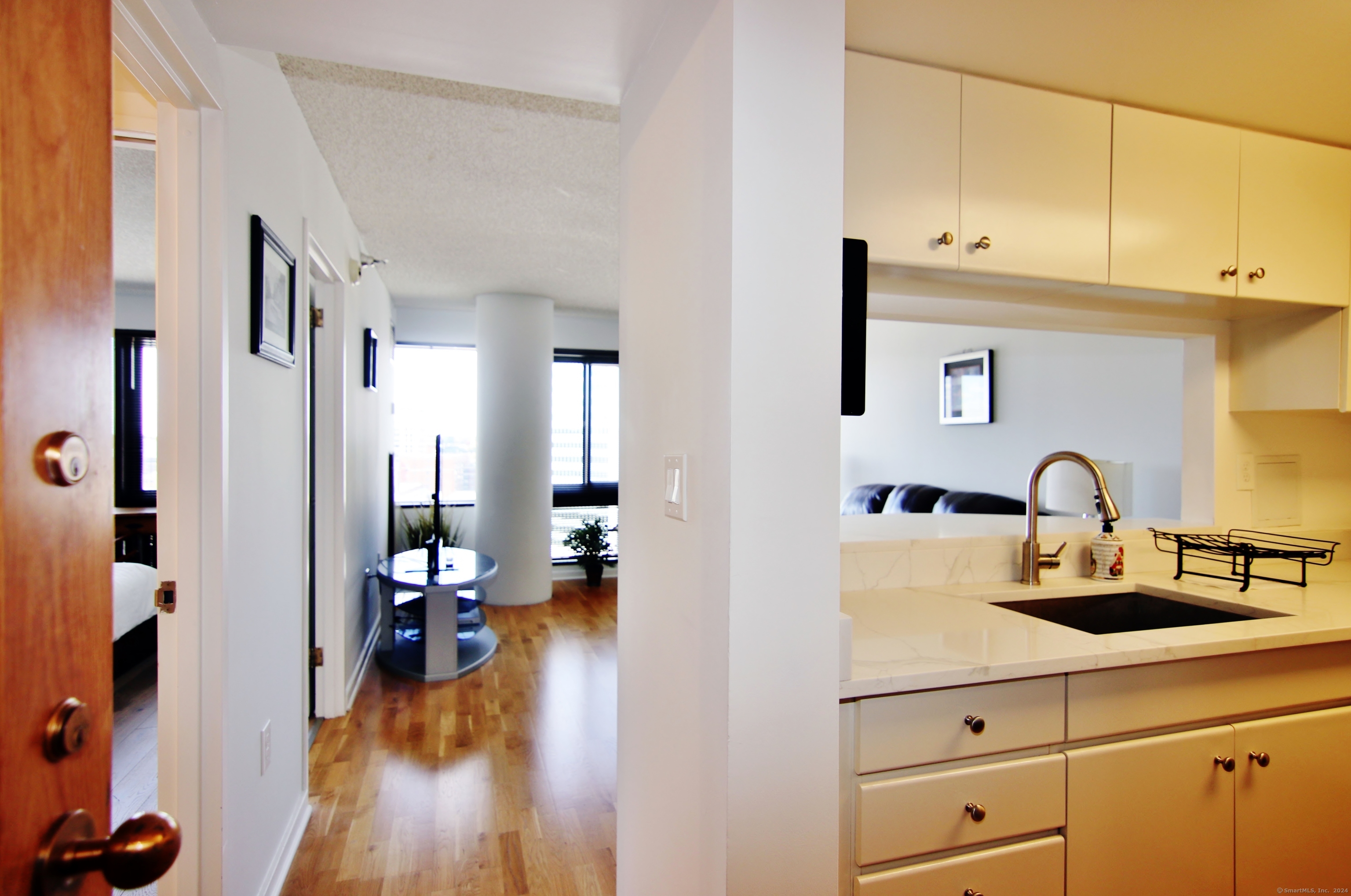 127 Greyrock Place 1507