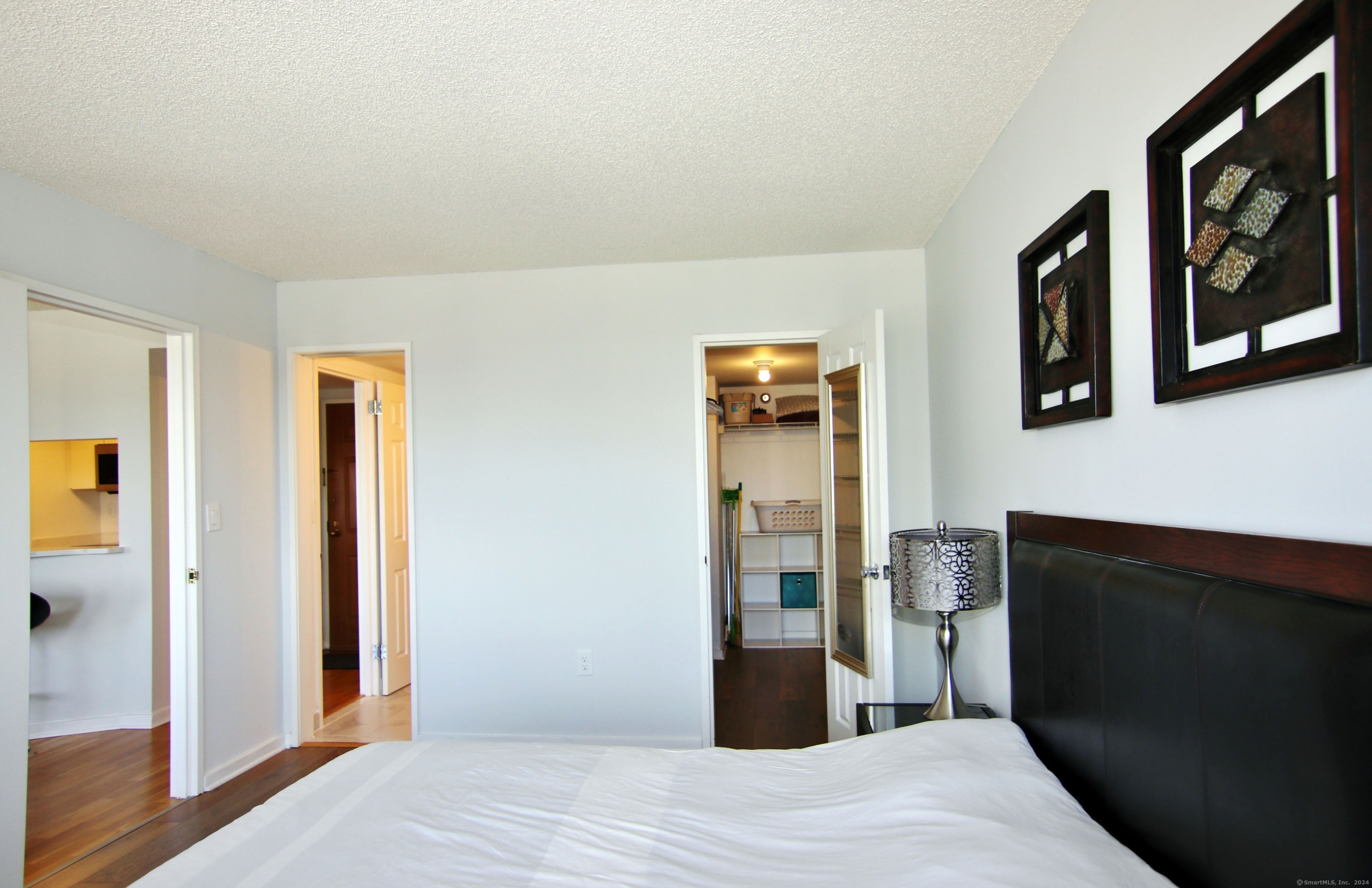 127 Greyrock Place 1507