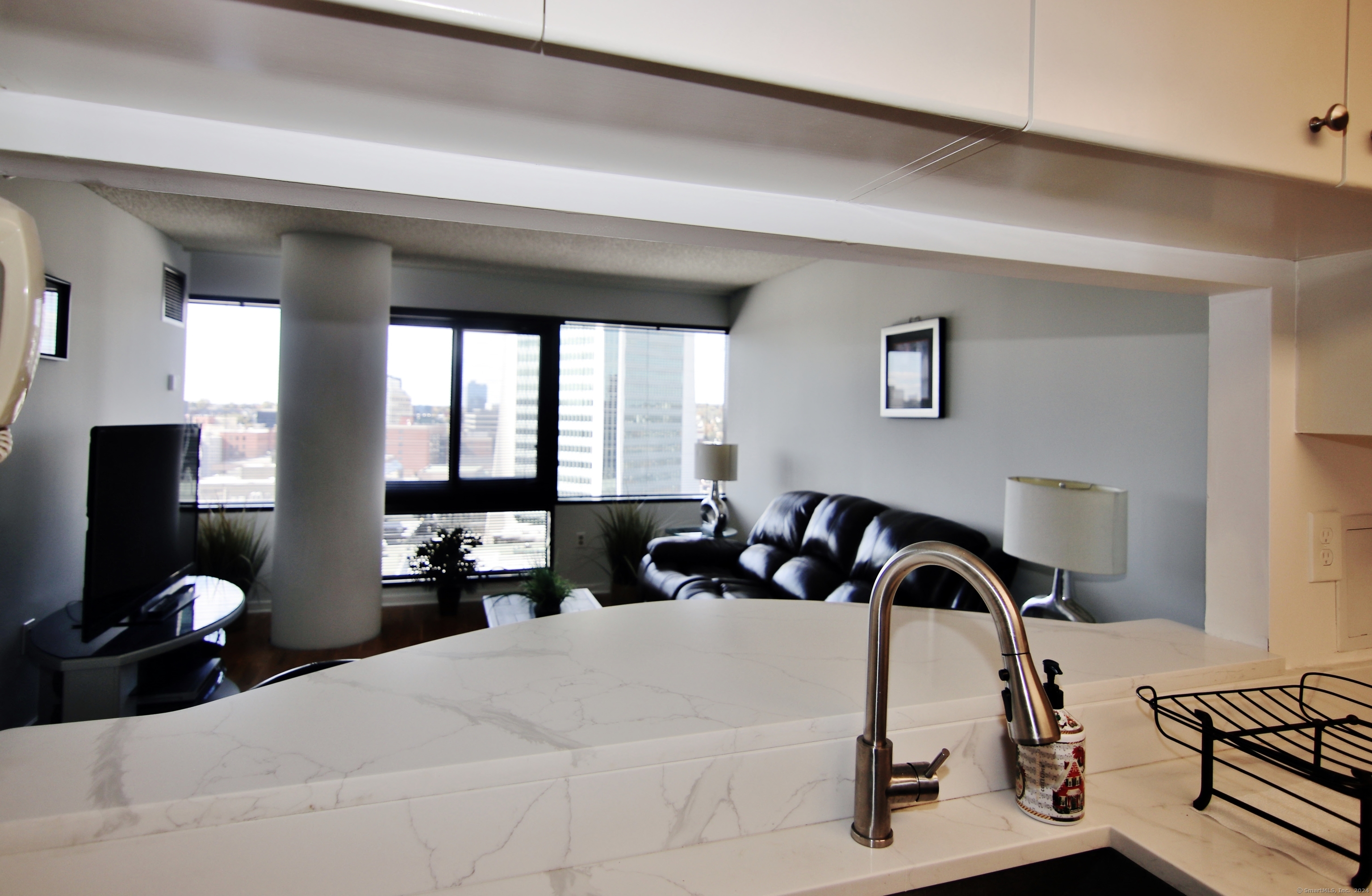 127 Greyrock Place 1507