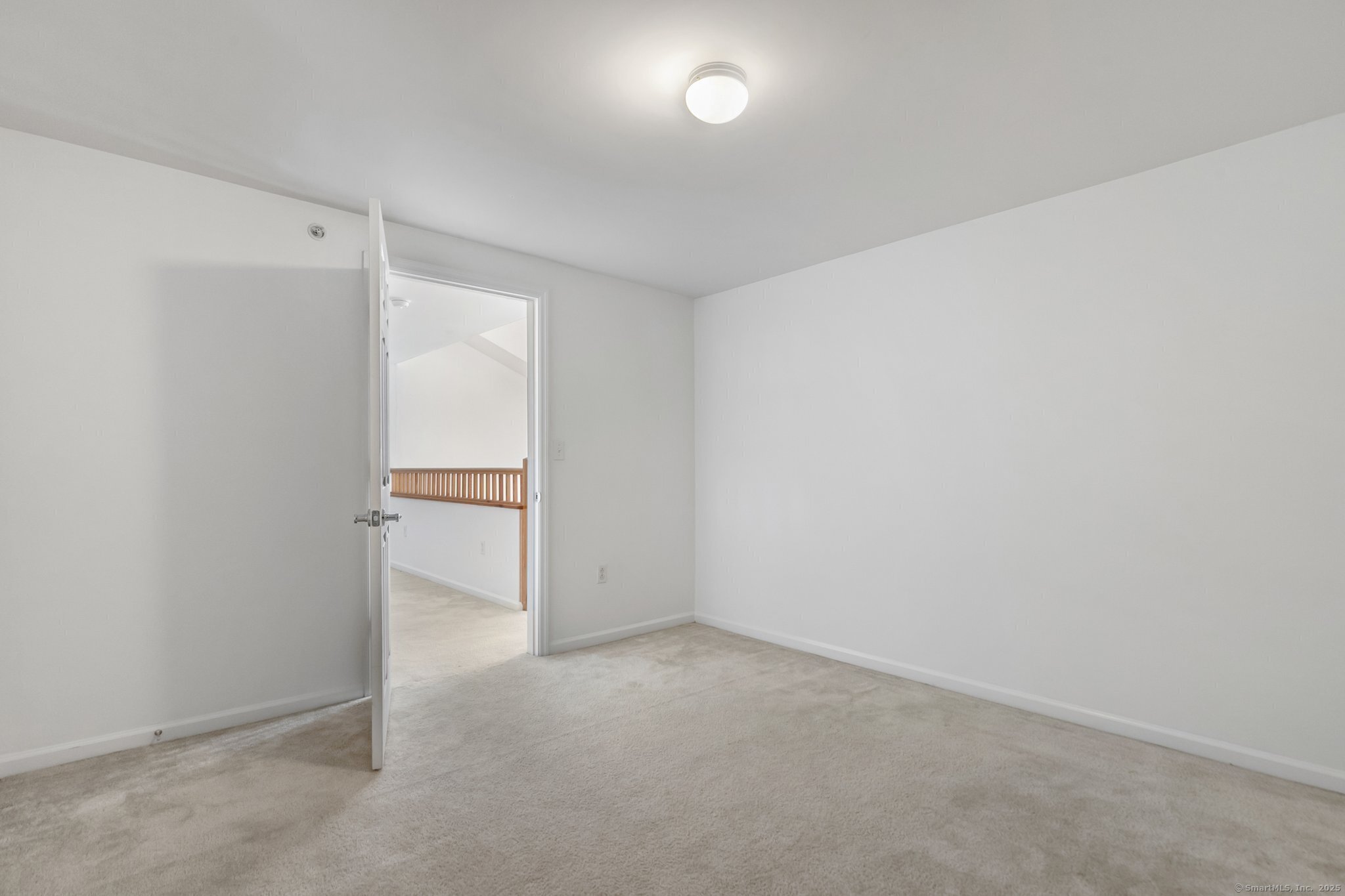 25 Adams Avenue 403