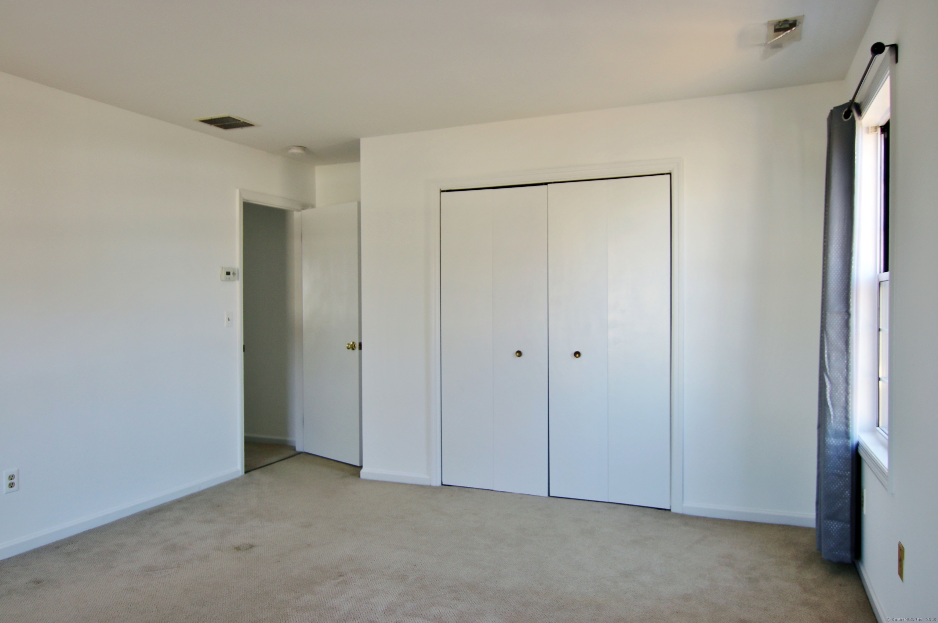 9-1/2 Fairview Avenue