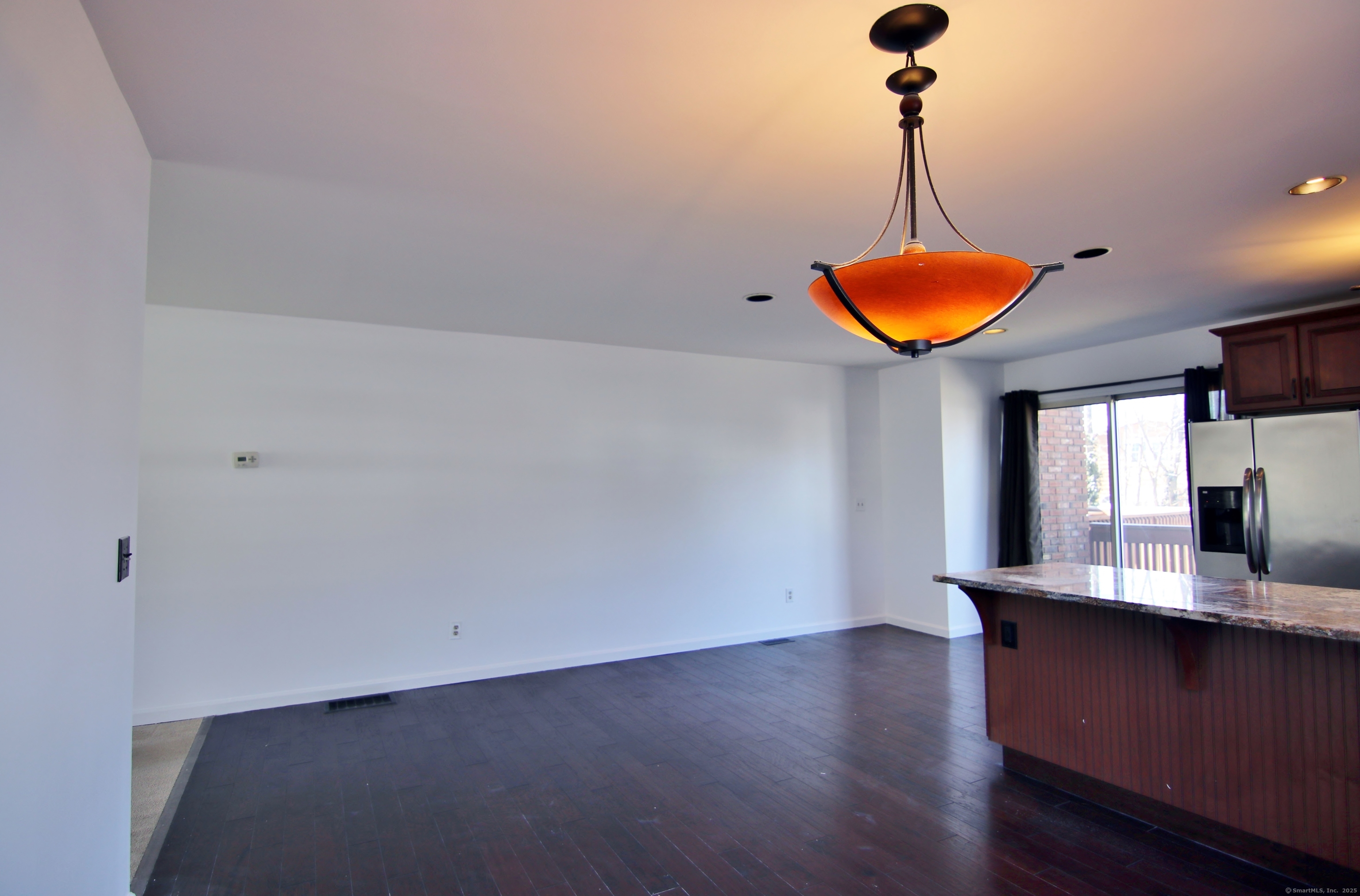 9-1/2 Fairview Avenue