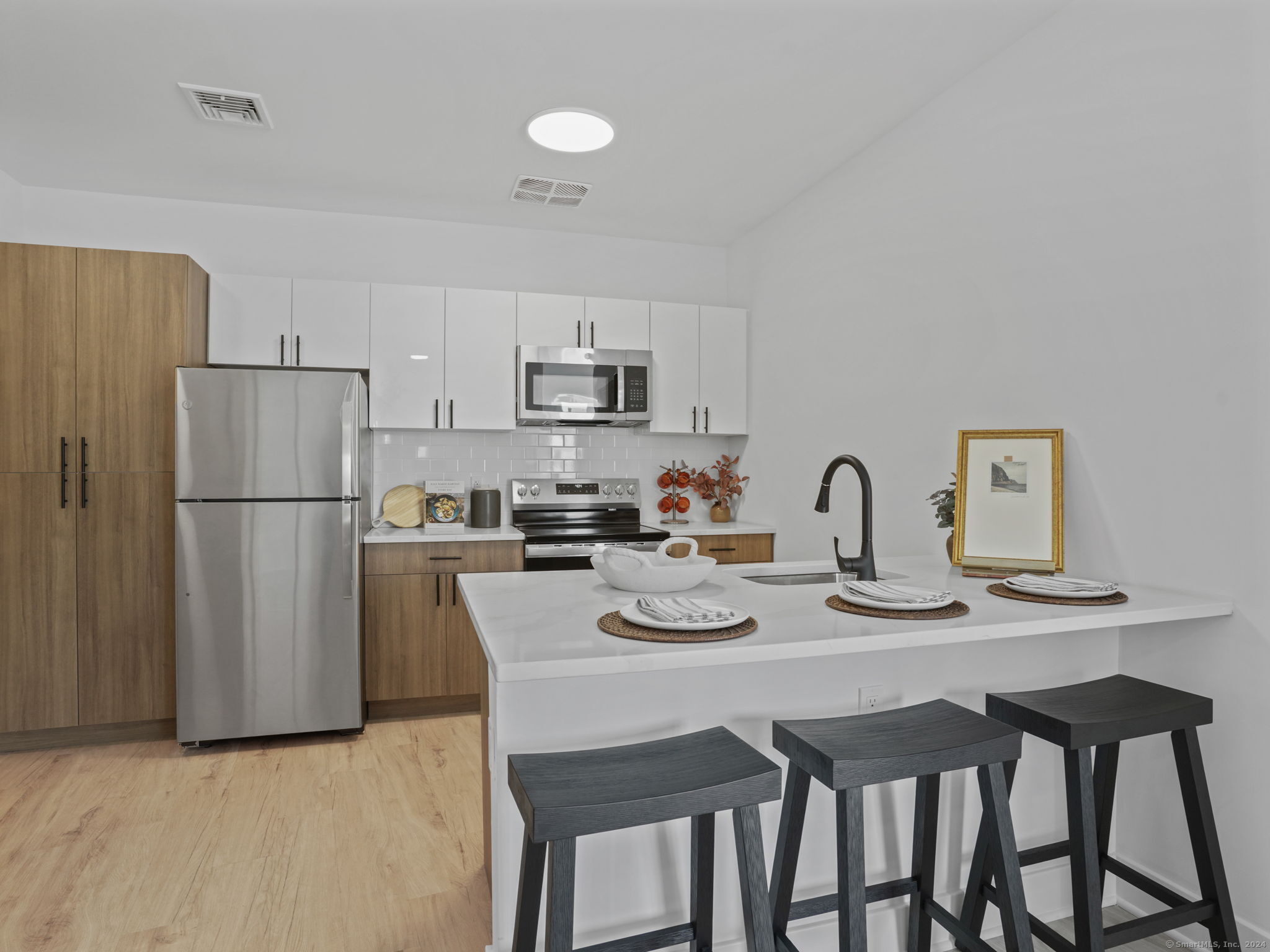 821 East Main Street 209